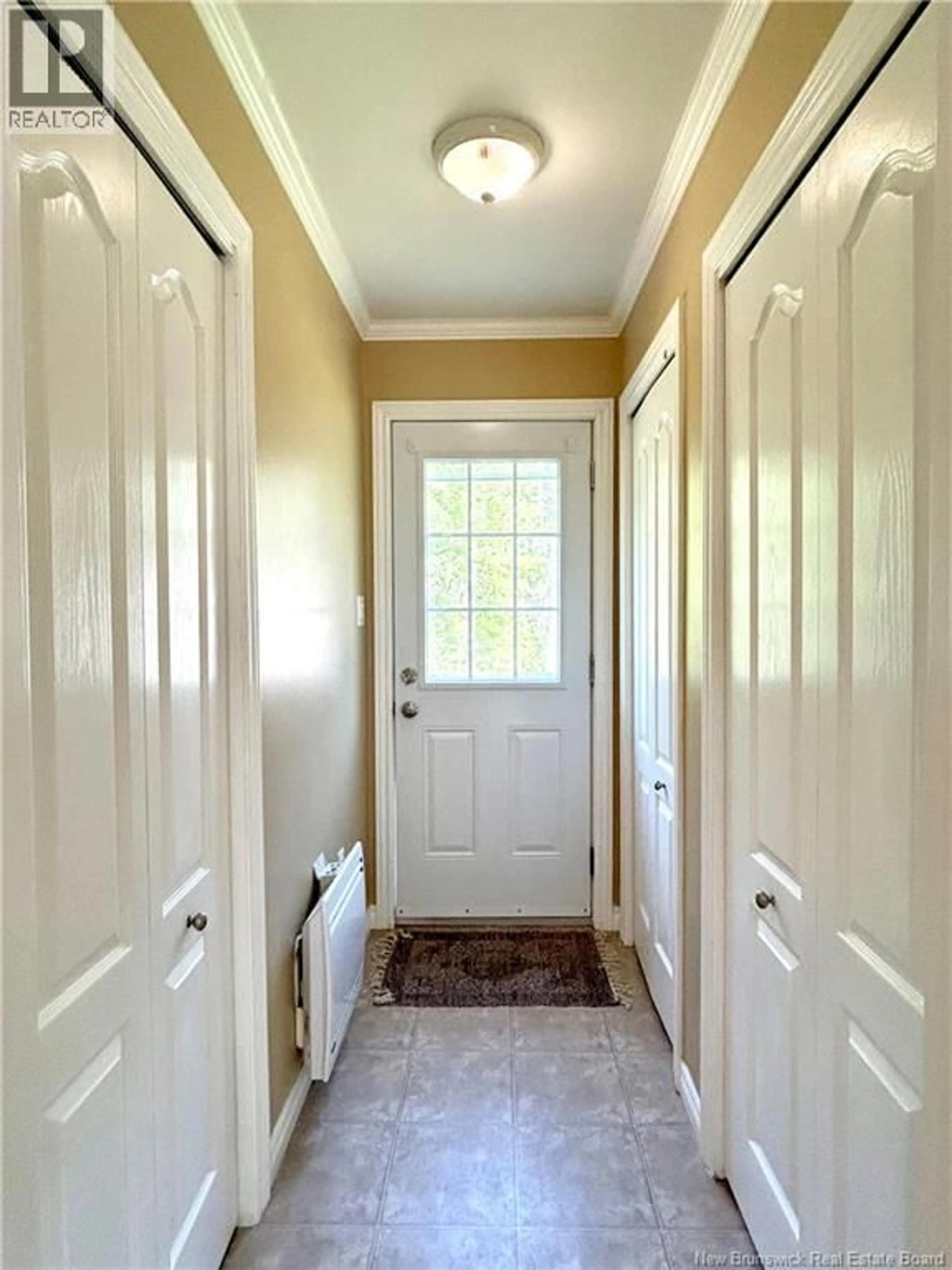 Indoor entryway for 68 SCHOONER POINT ROAD, Napan New Brunswick E1N4V6