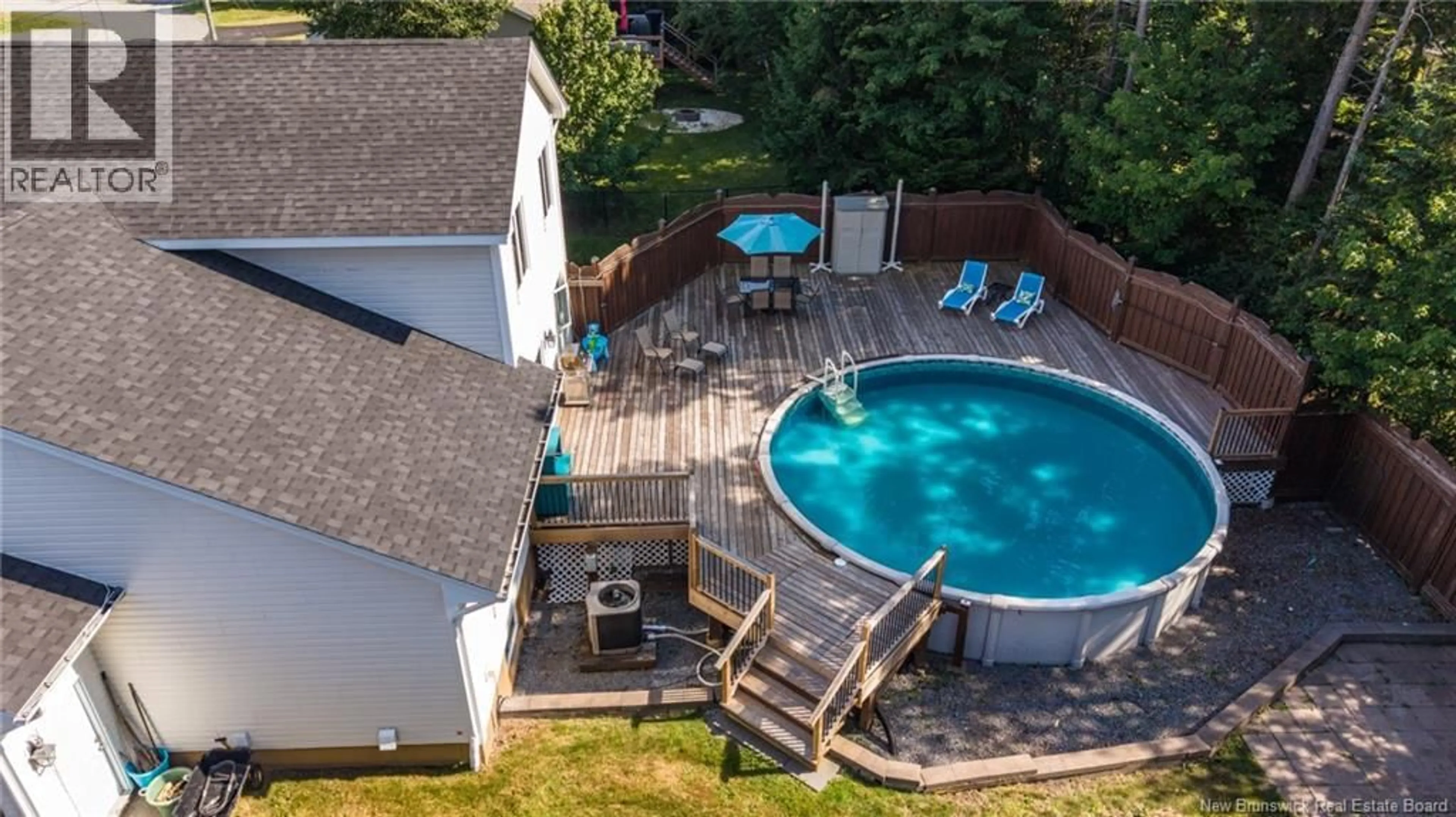 A pic from outside/outdoor area/front of a property/back of a property/a pic from drone, water/lake/river/ocean view for 76 HAZELTON DRIVE, Quispamsis New Brunswick E2E6B5