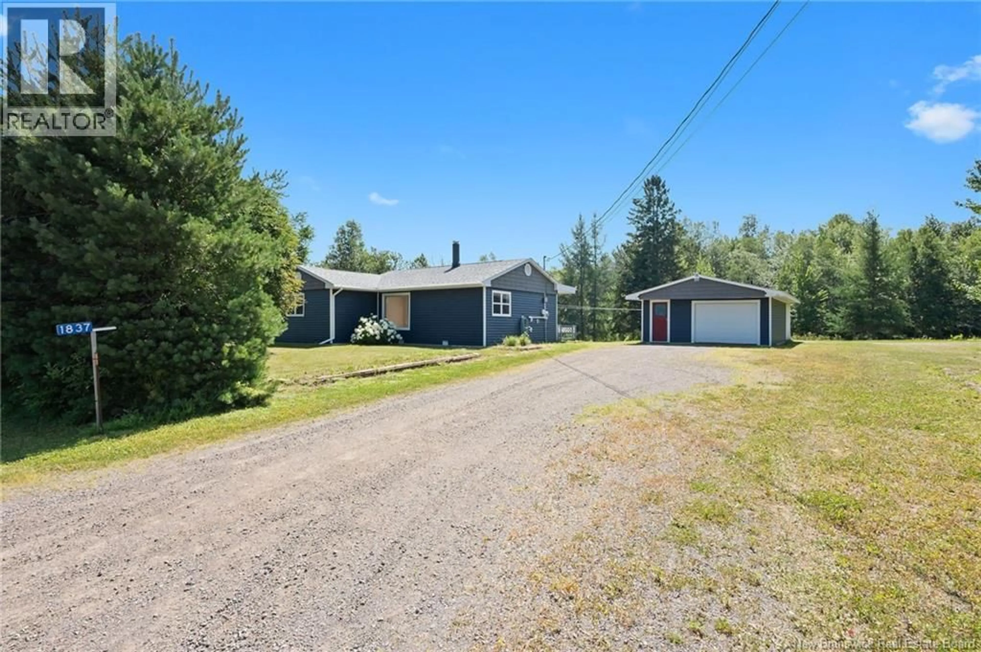 A pic from outside/outdoor area/front of a property/back of a property/a pic from drone, street for 1837 COCAGNE SUD, Notre-Dame New Brunswick E4V1X3
