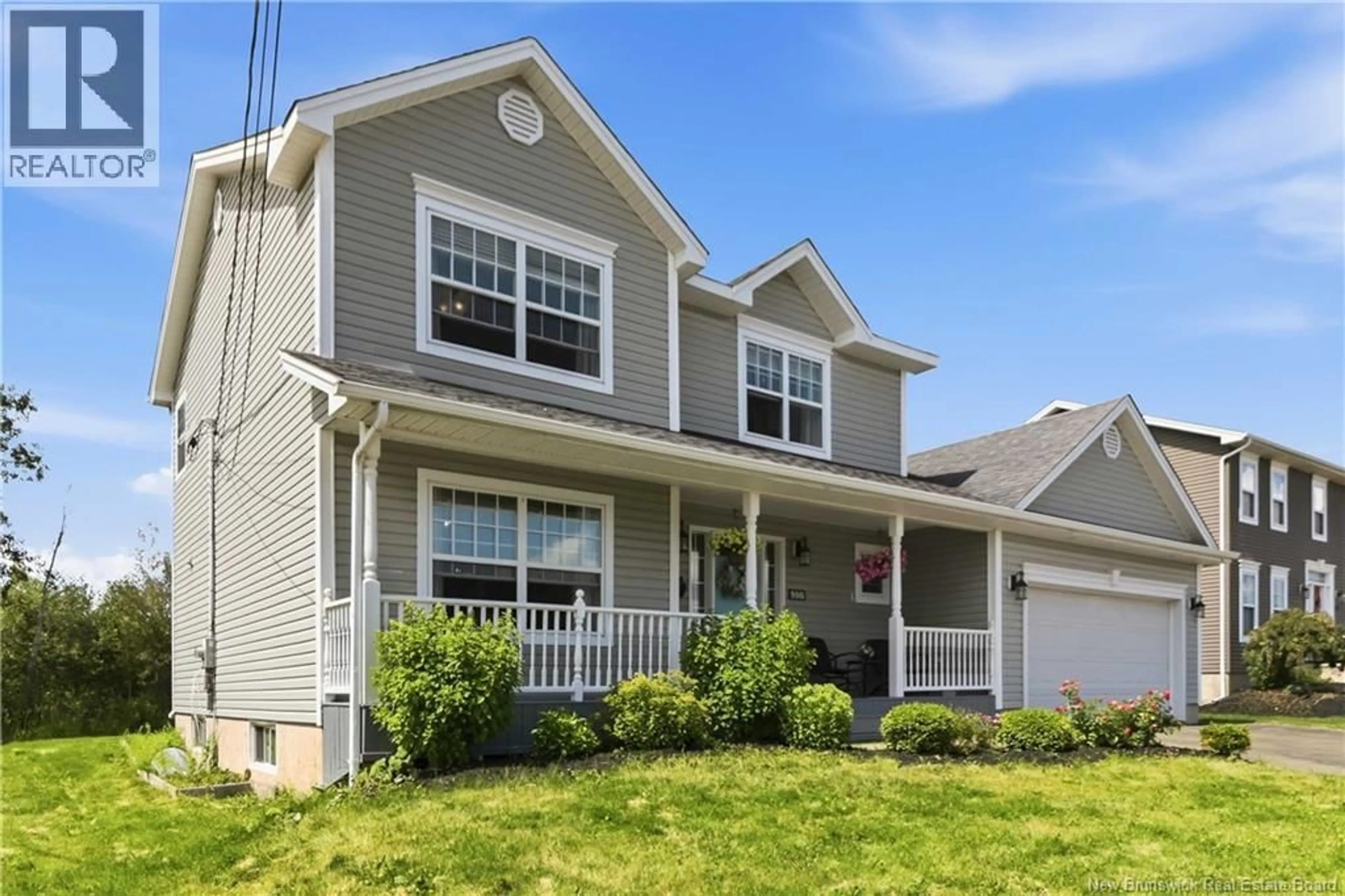 Home with vinyl exterior material, street for 598 EVERGREEN DRIVE, Moncton New Brunswick E1G0K9