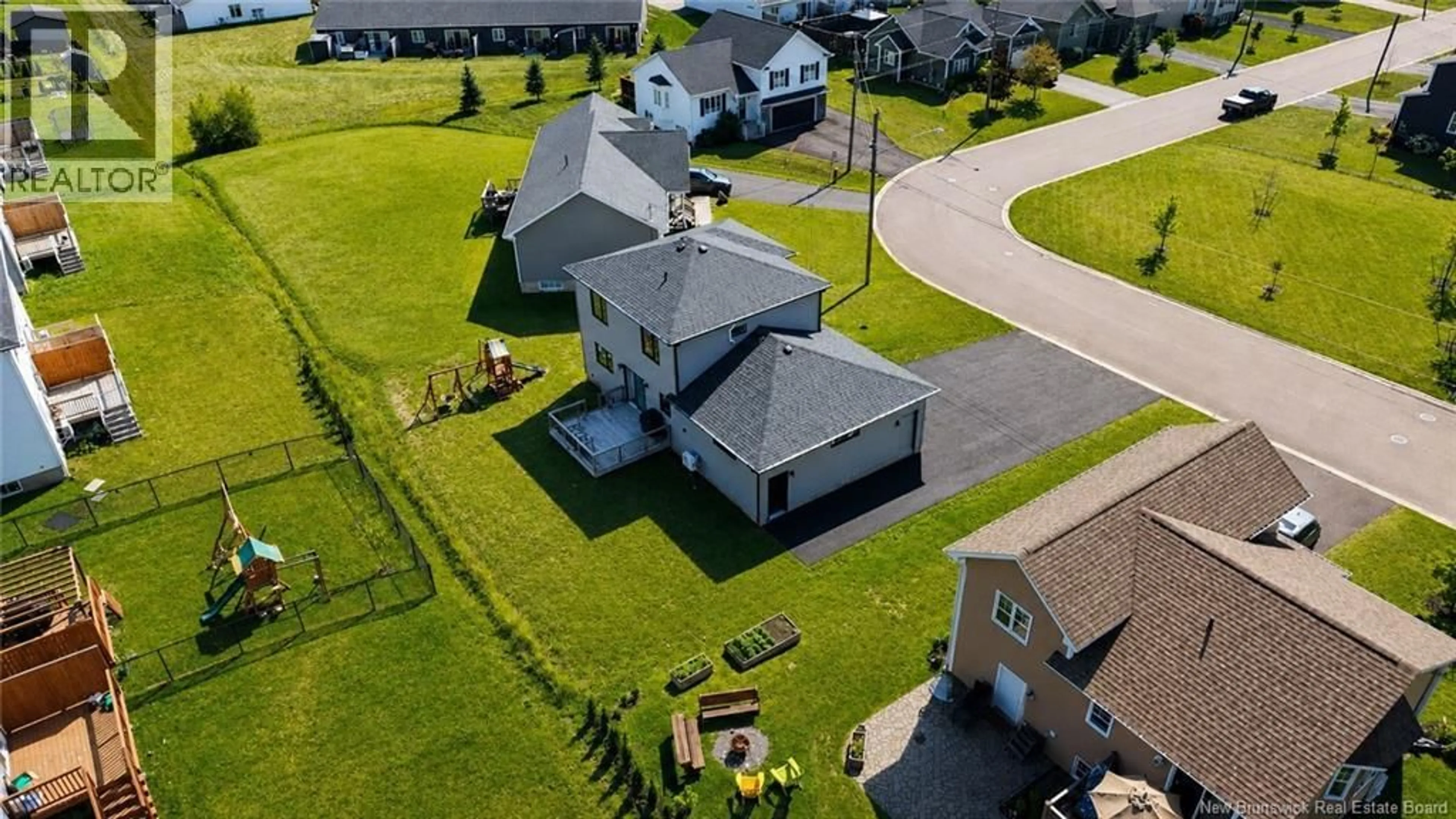 A pic from outside/outdoor area/front of a property/back of a property/a pic from drone, street for 22 MATHIAS ST, Dieppe New Brunswick E1A8N5