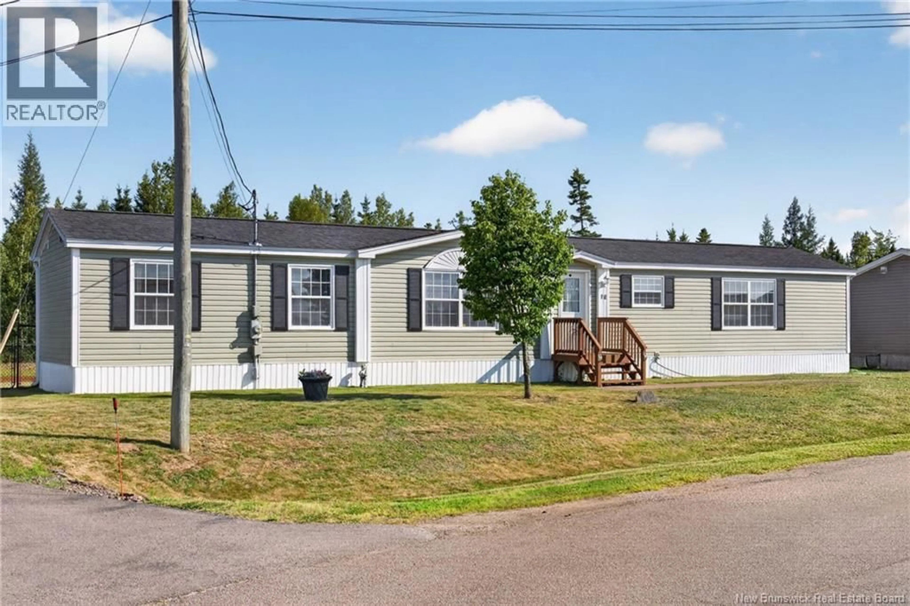 Home with vinyl exterior material, street for 98 HAYWARD, Riverview New Brunswick E1B5R4