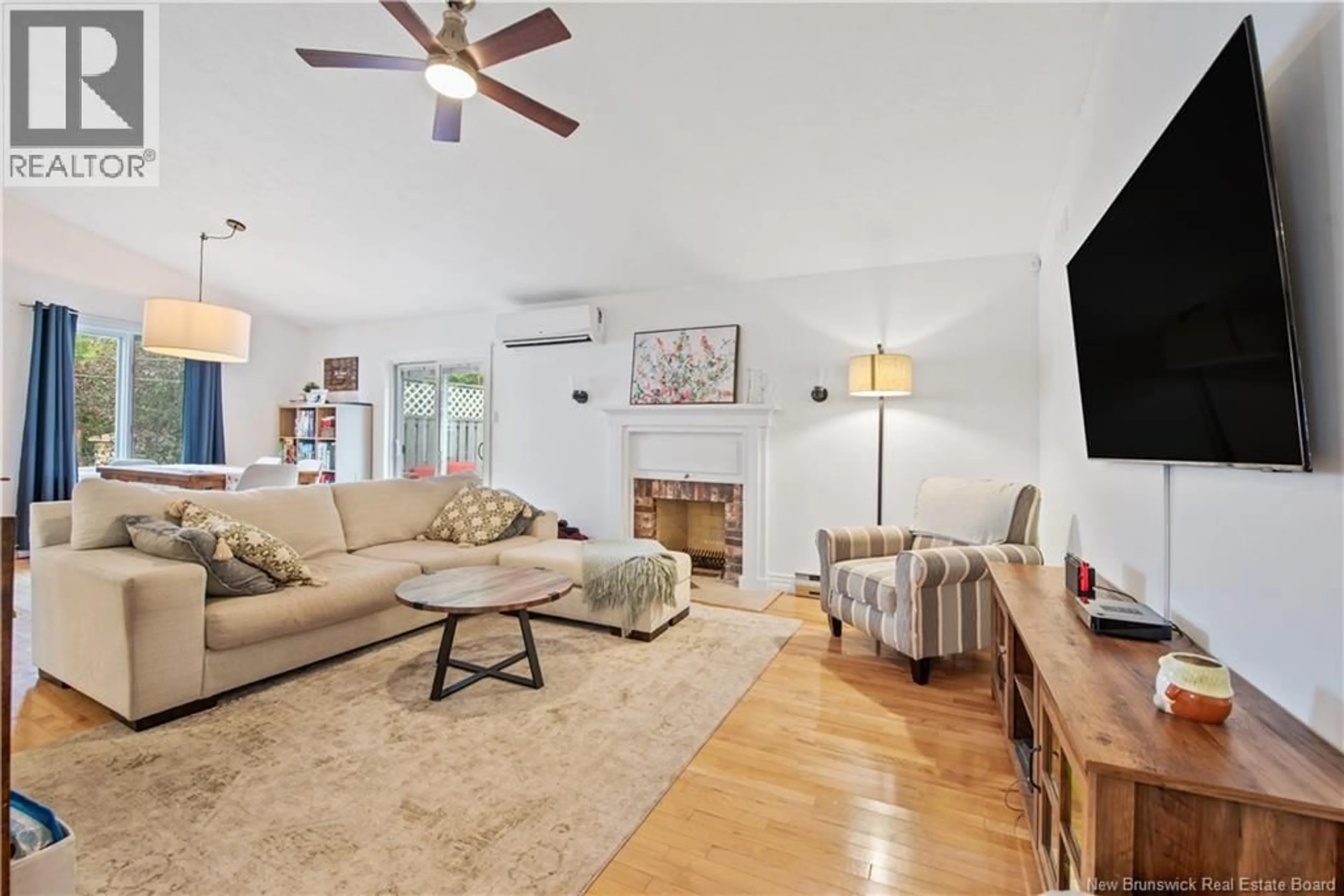 Living room with furniture, unknown for 57 MCDOWELL AVENUE, Riverview New Brunswick E1B4M6