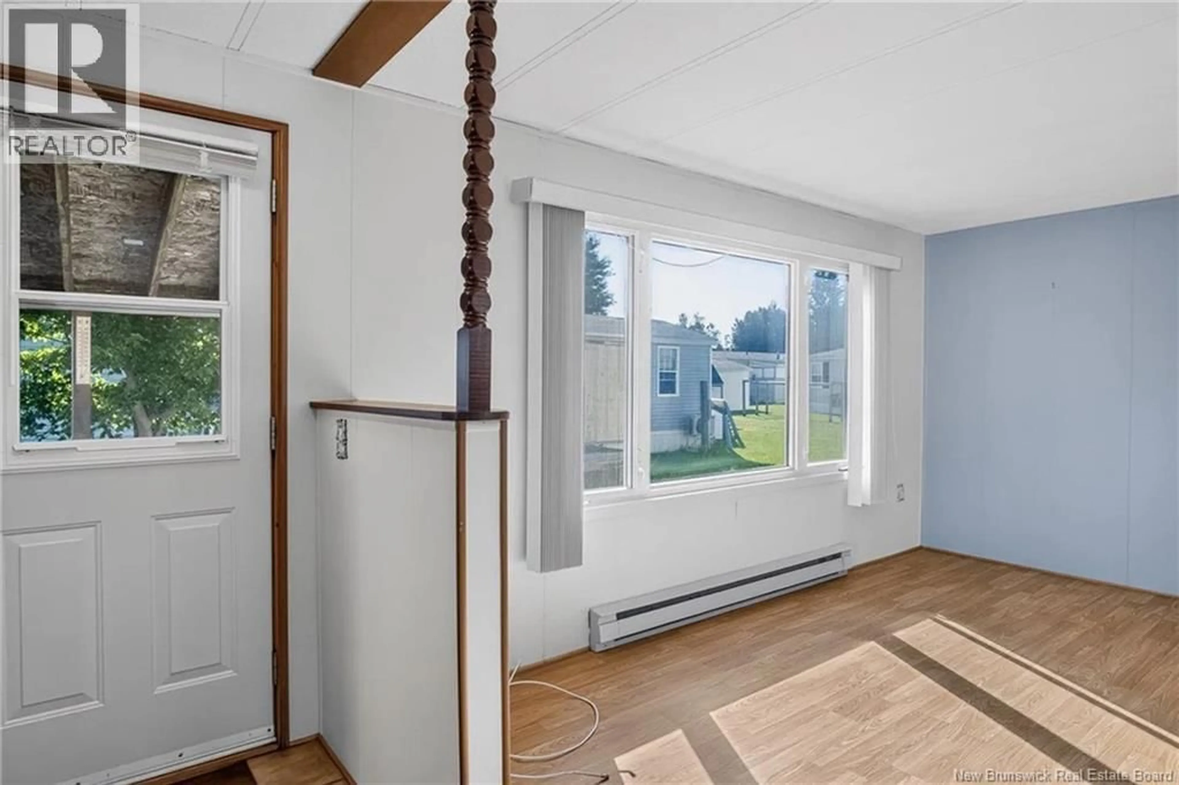 Indoor entryway for 58 SECOND STREET, Sussex Corner New Brunswick E4E2V8