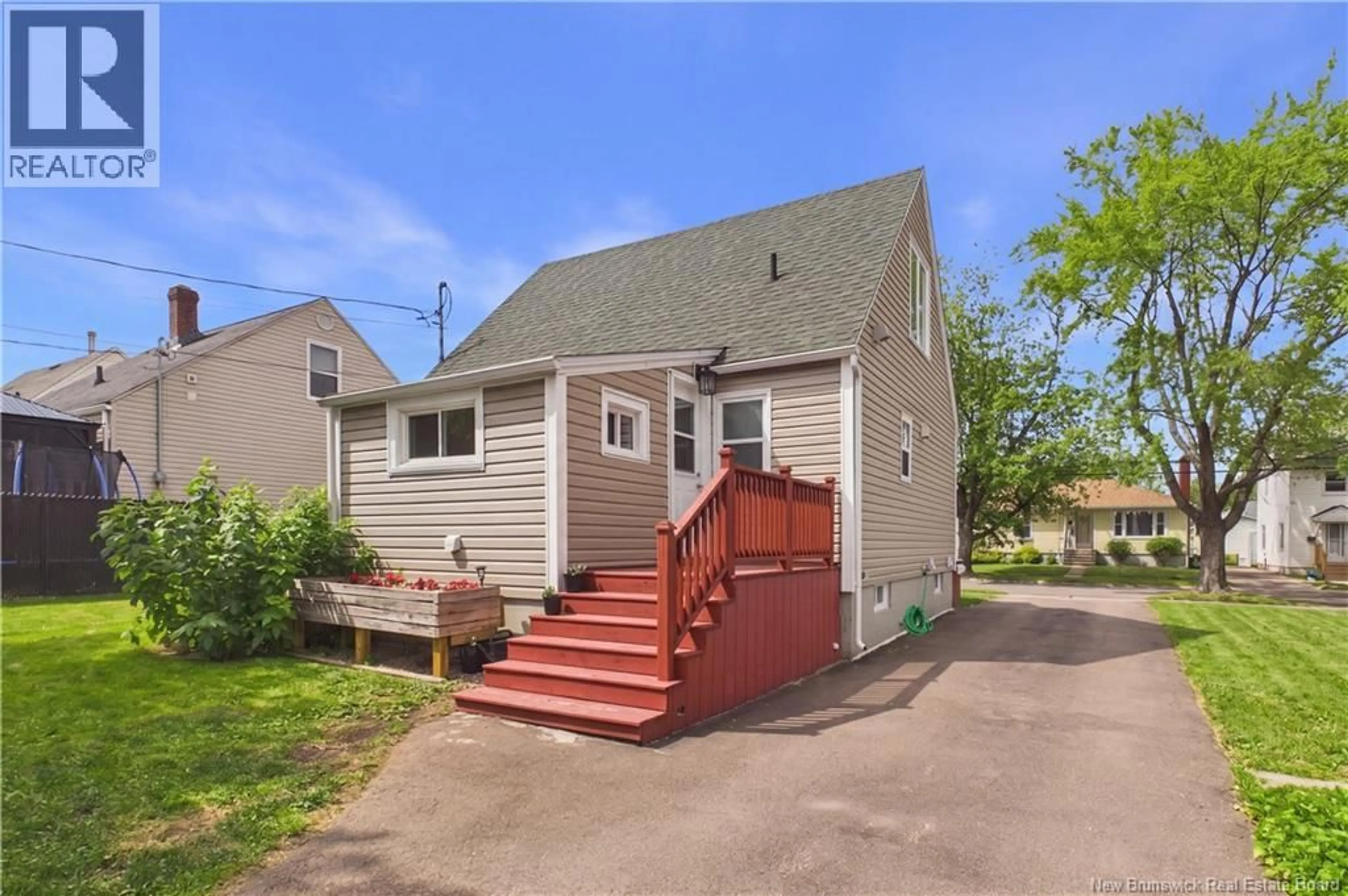 Home with vinyl exterior material, street for 127 WEST LANE, Moncton New Brunswick E1C6T8