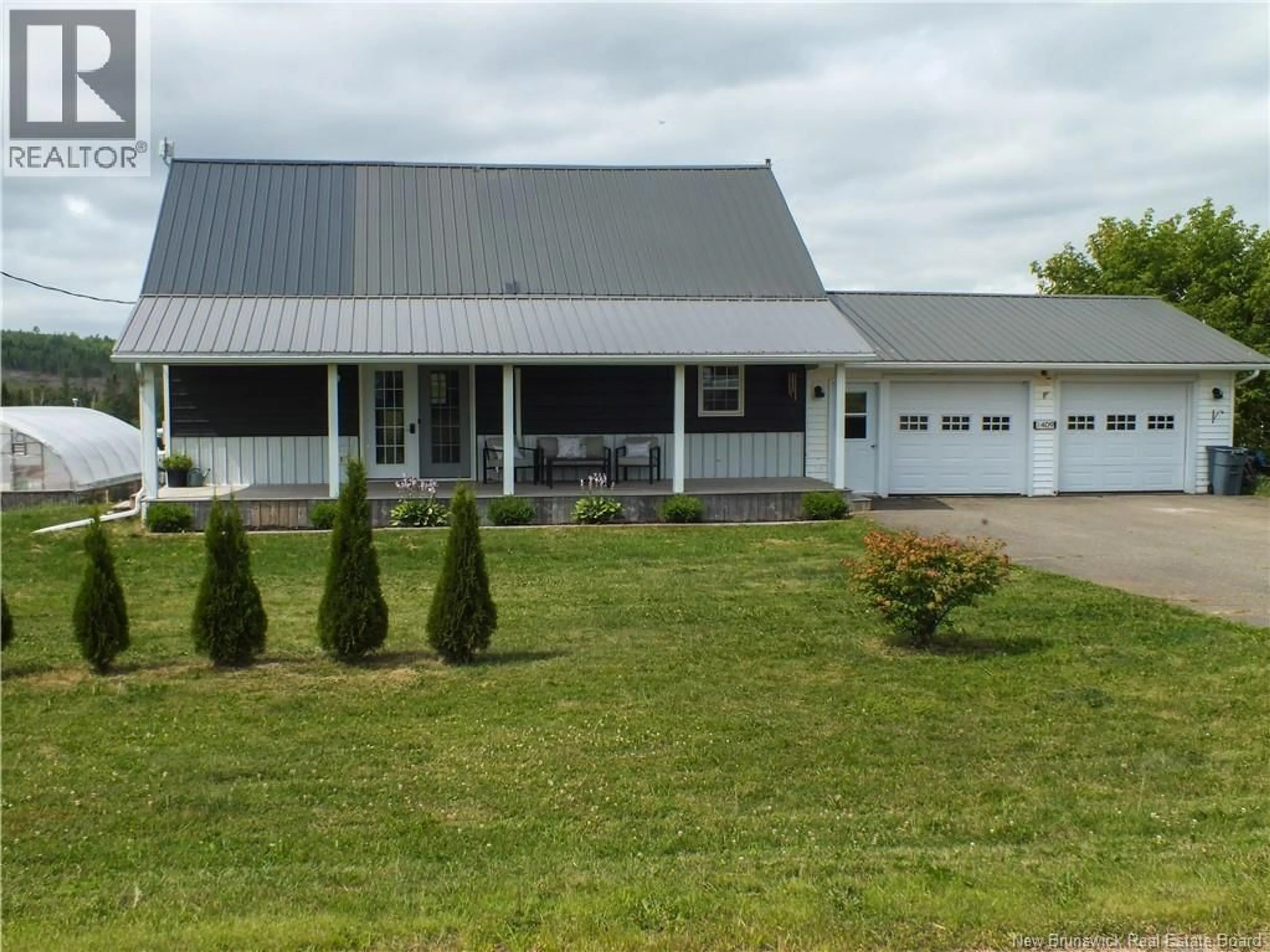 A pic from outside/outdoor area/front of a property/back of a property/a pic from drone, unknown for 1409 ROUTE 570, Gordonsville New Brunswick E7L2M9