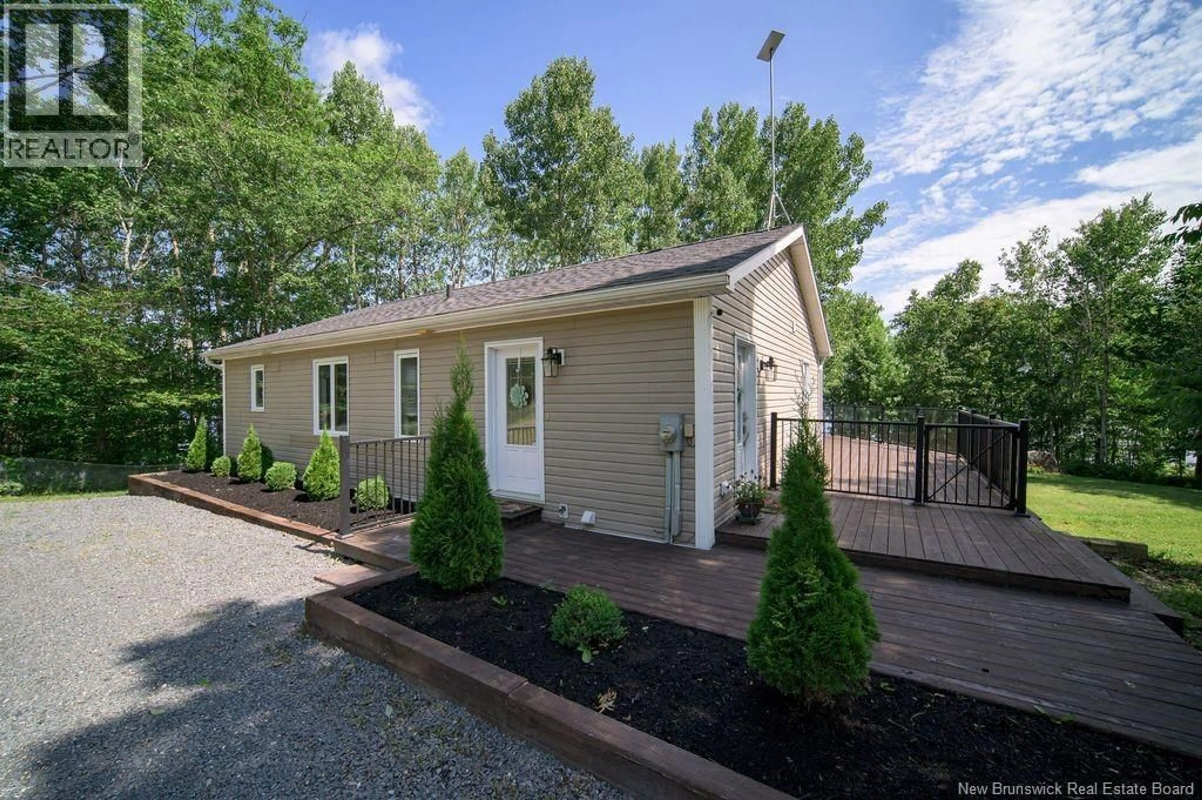 Home with vinyl exterior material, street for 6545 ROUTE 102, Prince William New Brunswick E6K3T4
