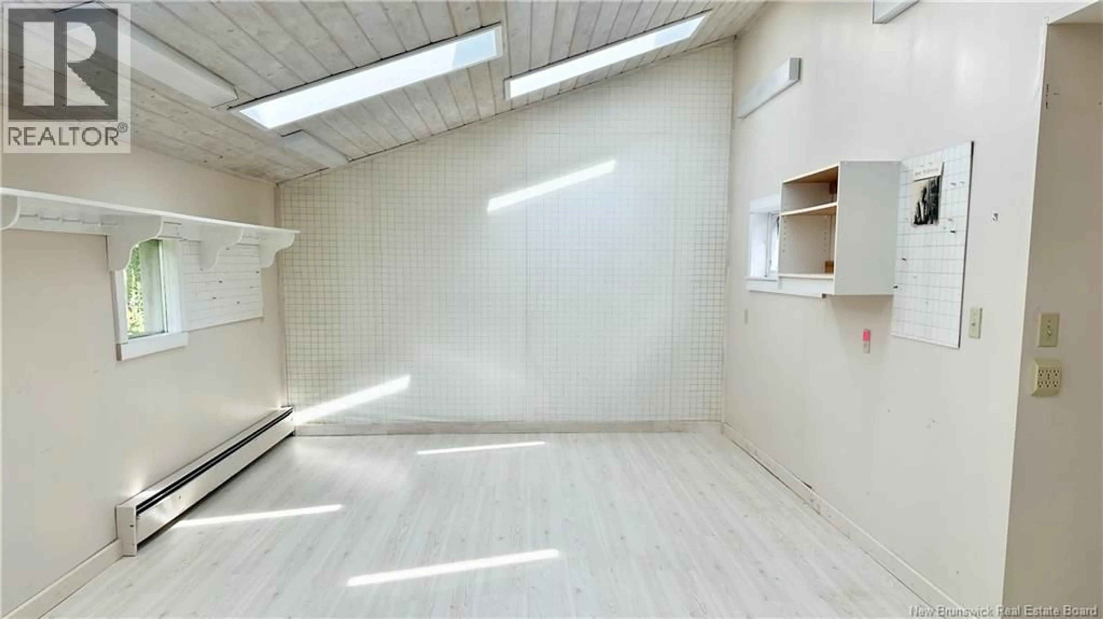 Unknown for 55 HUTCHINS ROAD, Welshpool New Brunswick E5E1H1
