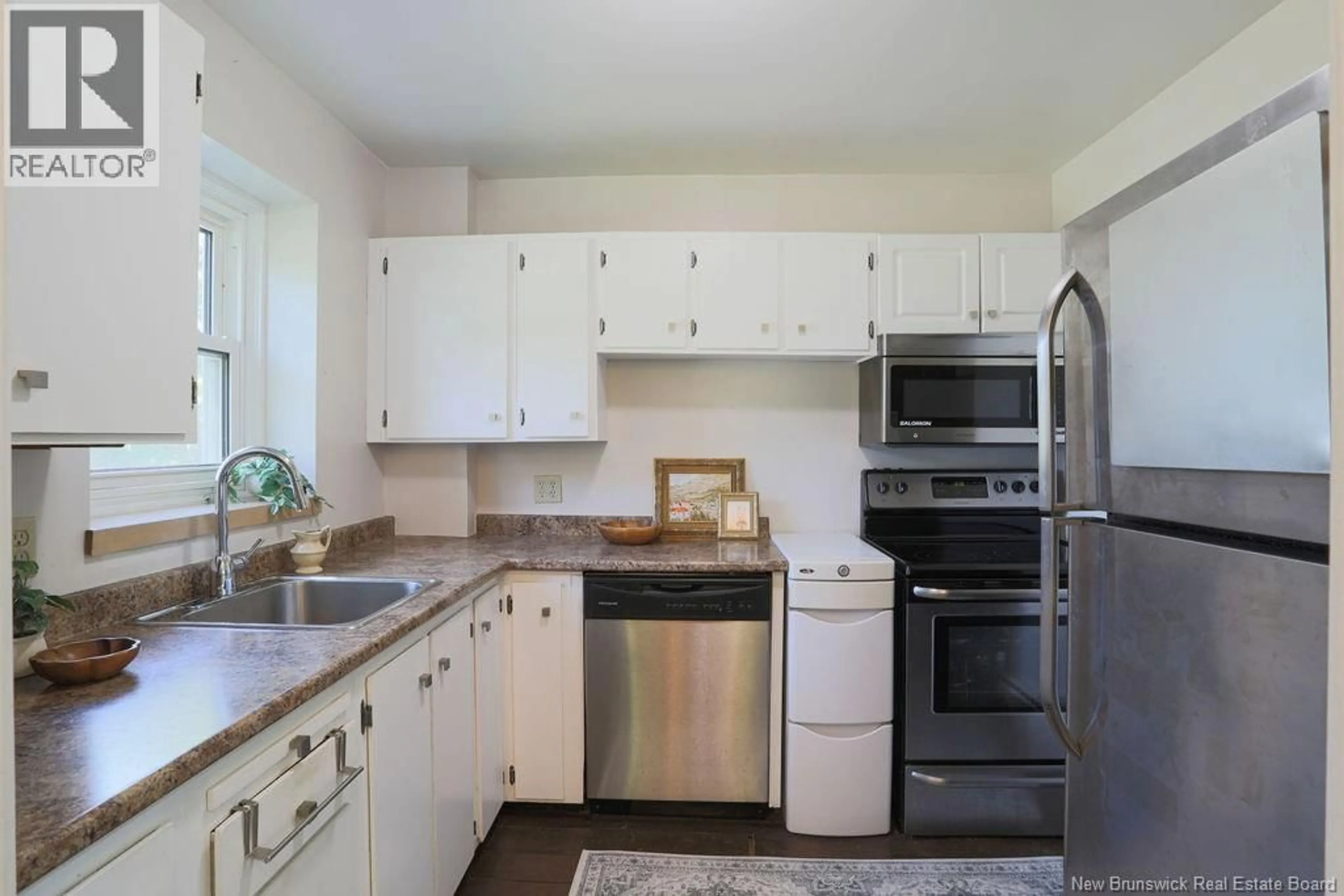 Standard kitchen, unknown for 2 - 2865 ROTHESAY ROAD, Rothesay New Brunswick E2E5V1