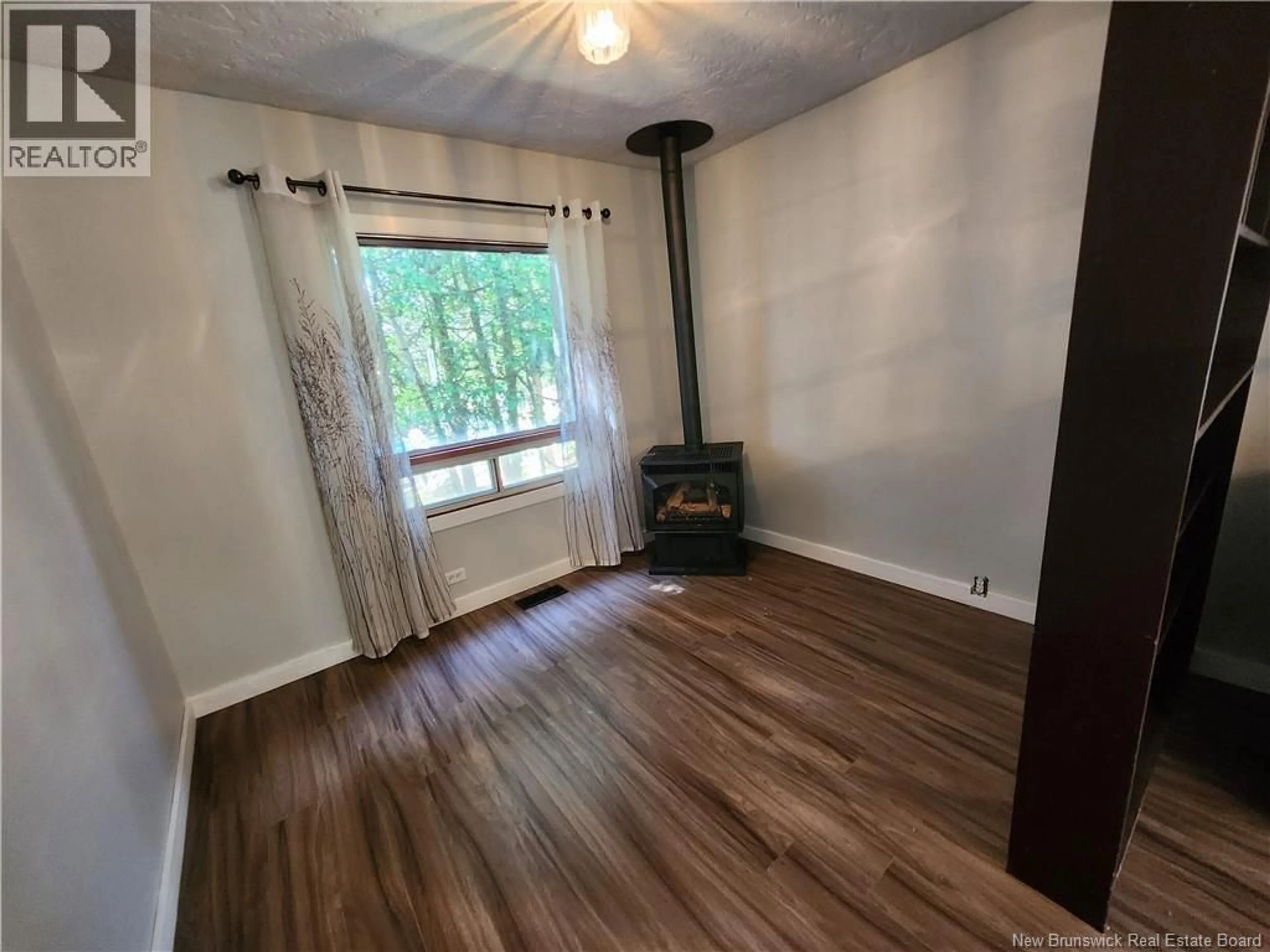 A pic of a room for 56 AIRPORT STREET, Dieppe New Brunswick E1A2G4