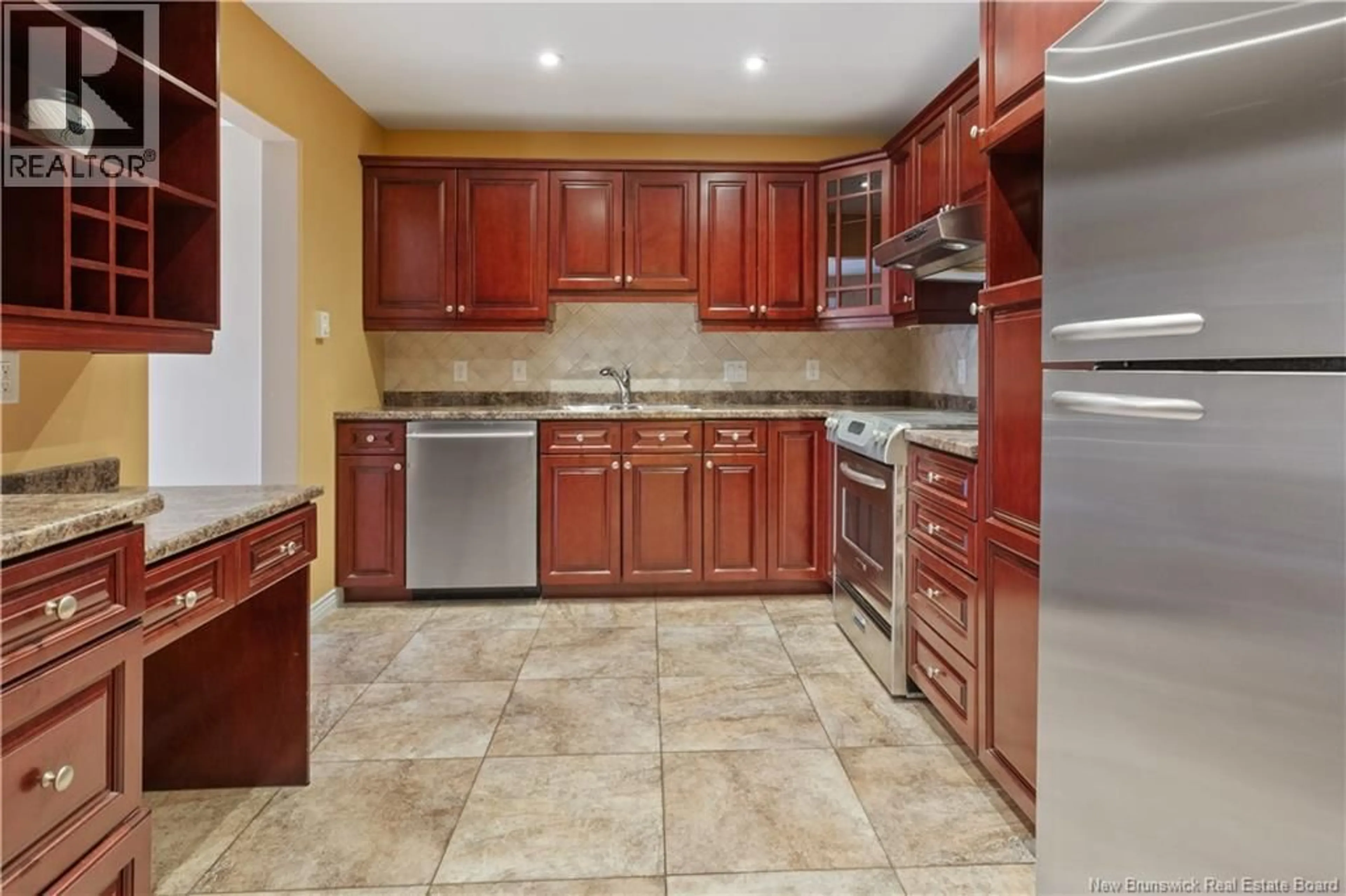 Standard kitchen, ceramic/tile floor for 3 - 110 DOMETHILDE CRESCENT, Dieppe New Brunswick E1A8R3