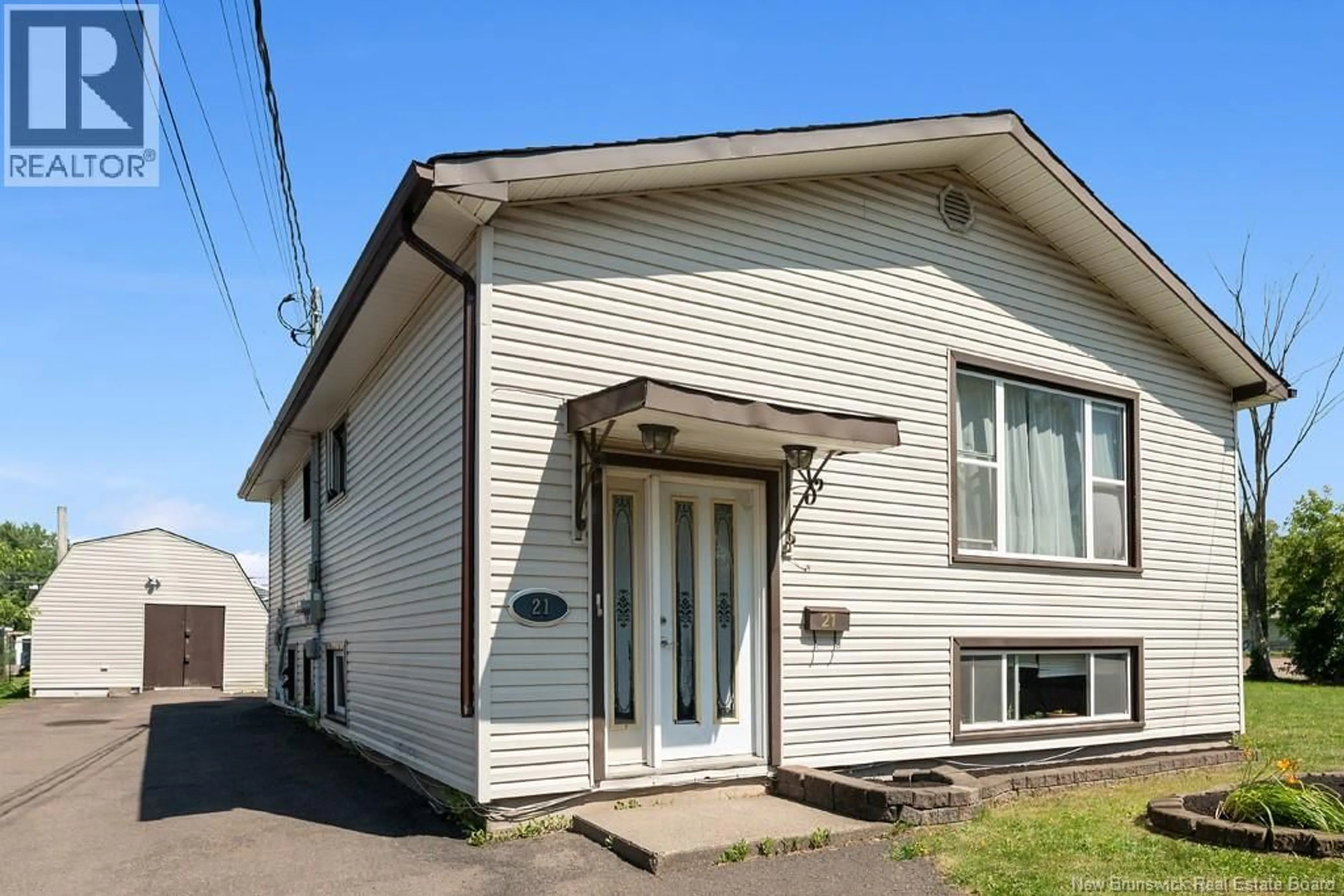 Unknown for 21 SPRUCE STREET, Moncton New Brunswick E1C7K1