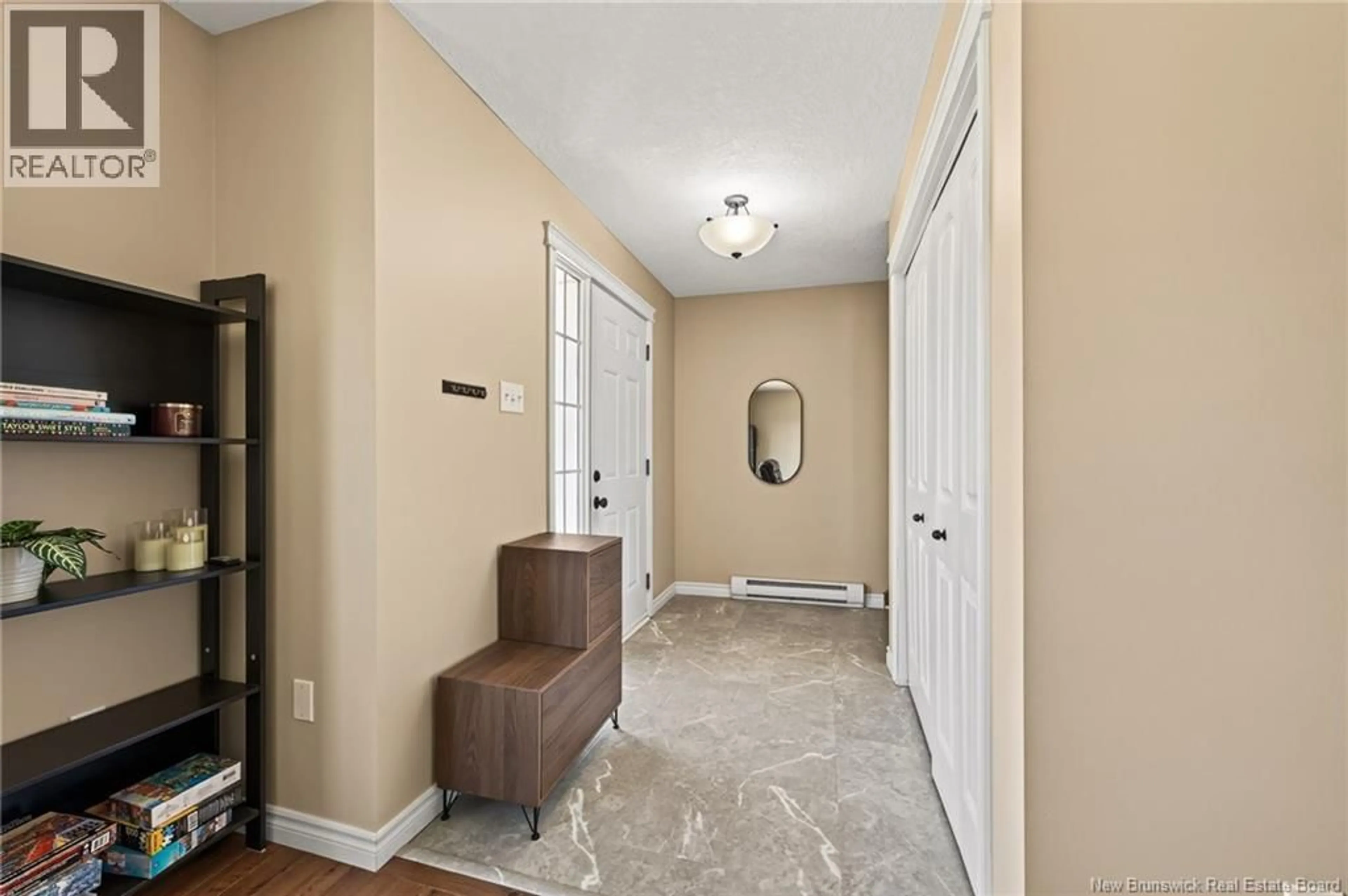 Indoor entryway for 198 PENROSE STREET, Moncton New Brunswick E1E4W6