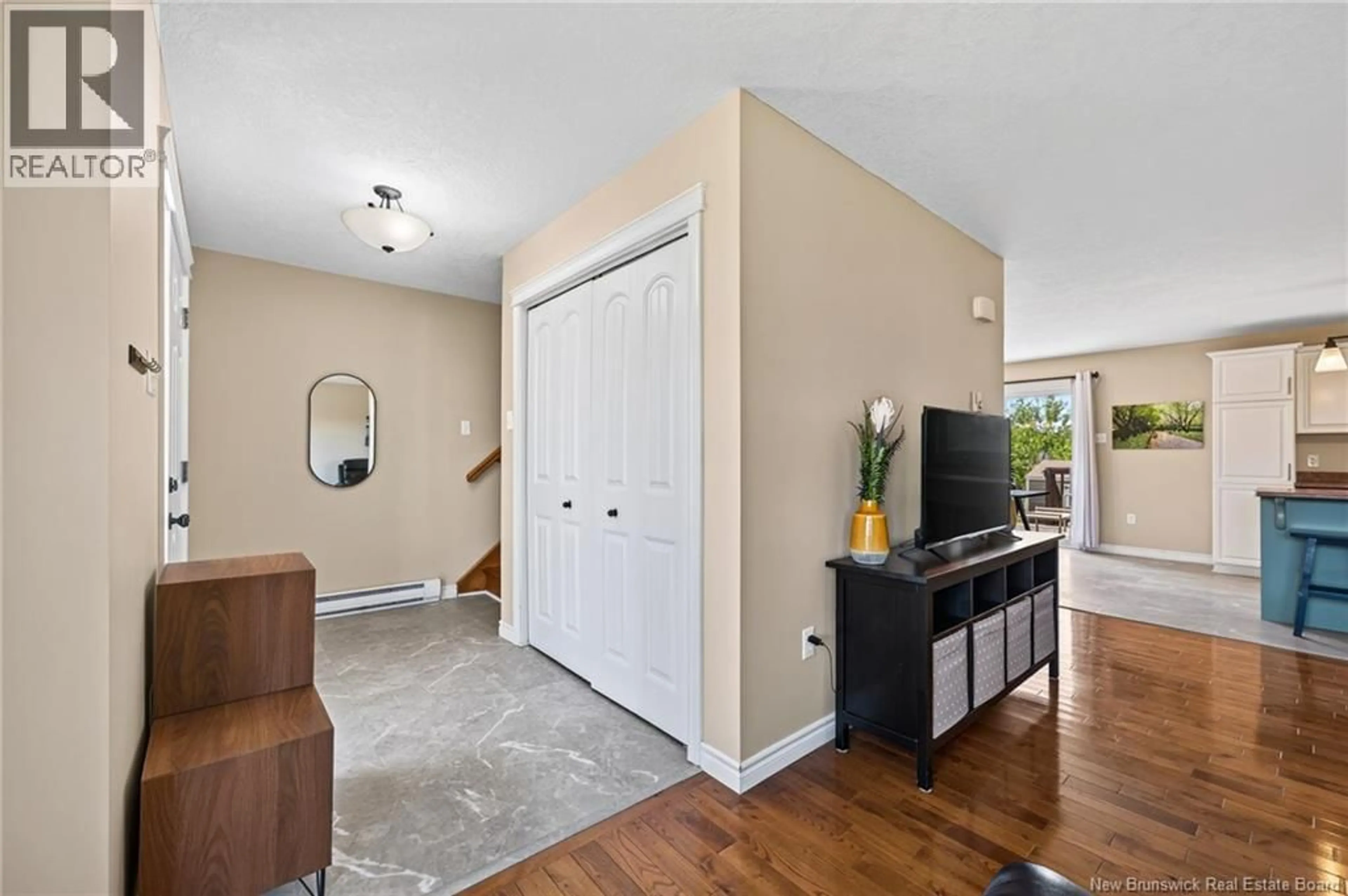 Indoor entryway for 198 PENROSE STREET, Moncton New Brunswick E1E4W6