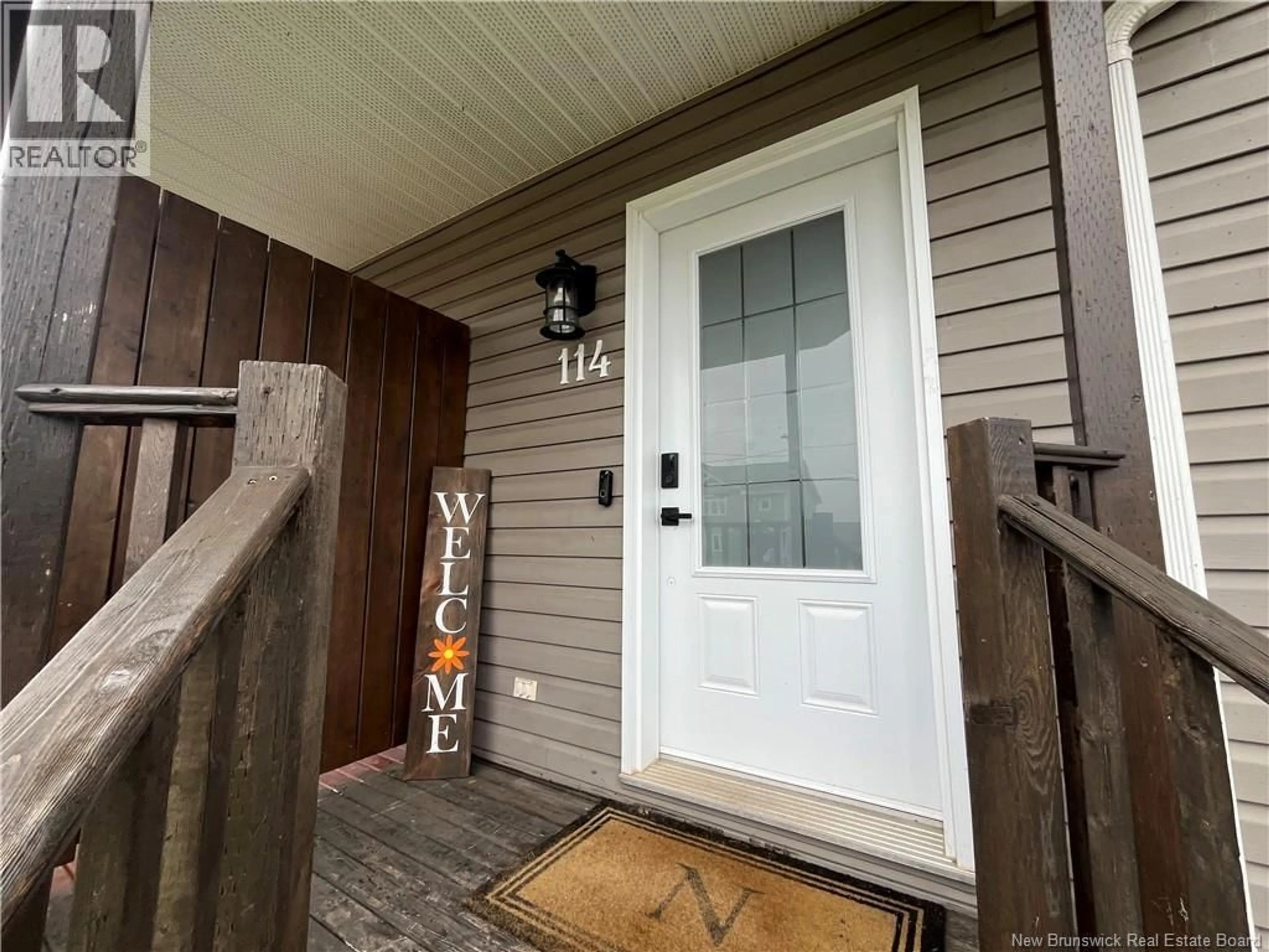 Indoor entryway for 114 CORIANDER STREET, Moncton New Brunswick E1G0R8