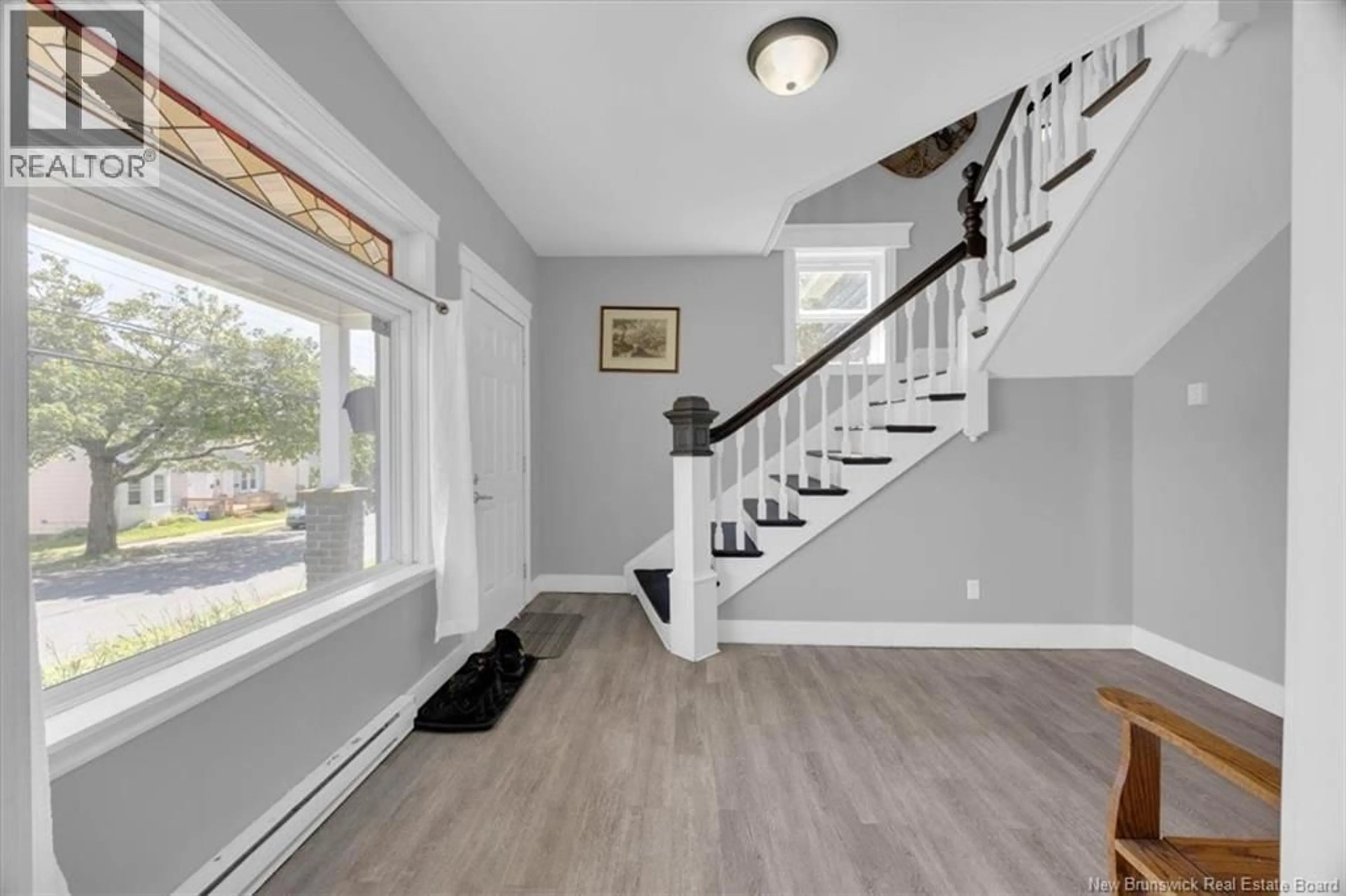 Indoor entryway for 558 LANCASTER AVENUE, Saint John New Brunswick E2M2L7