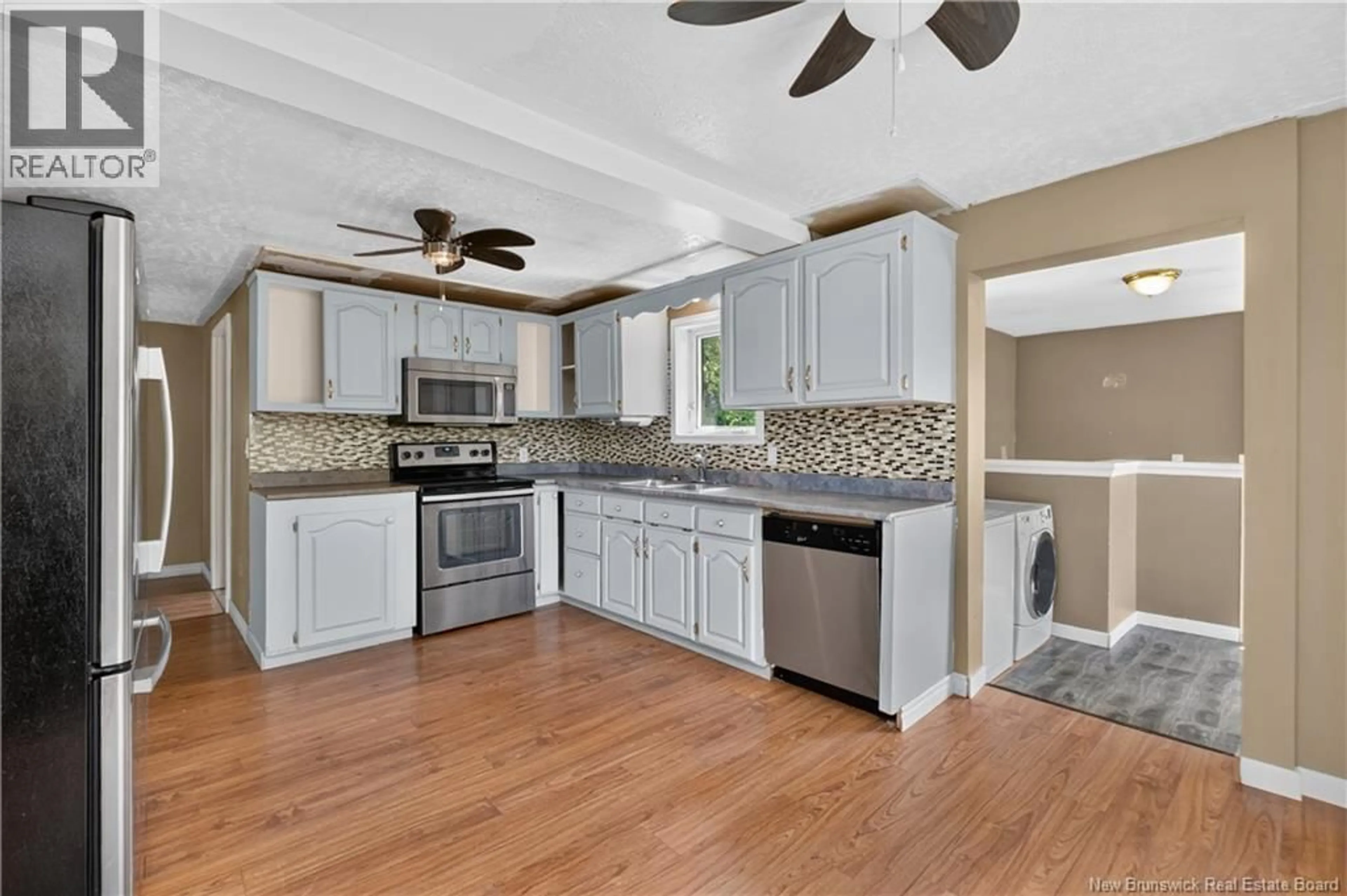 Open concept kitchen, ceramic/tile floor for 1109 SAINT-JOSEPH, Sainte-Marie-De-Kent New Brunswick E4S2J3