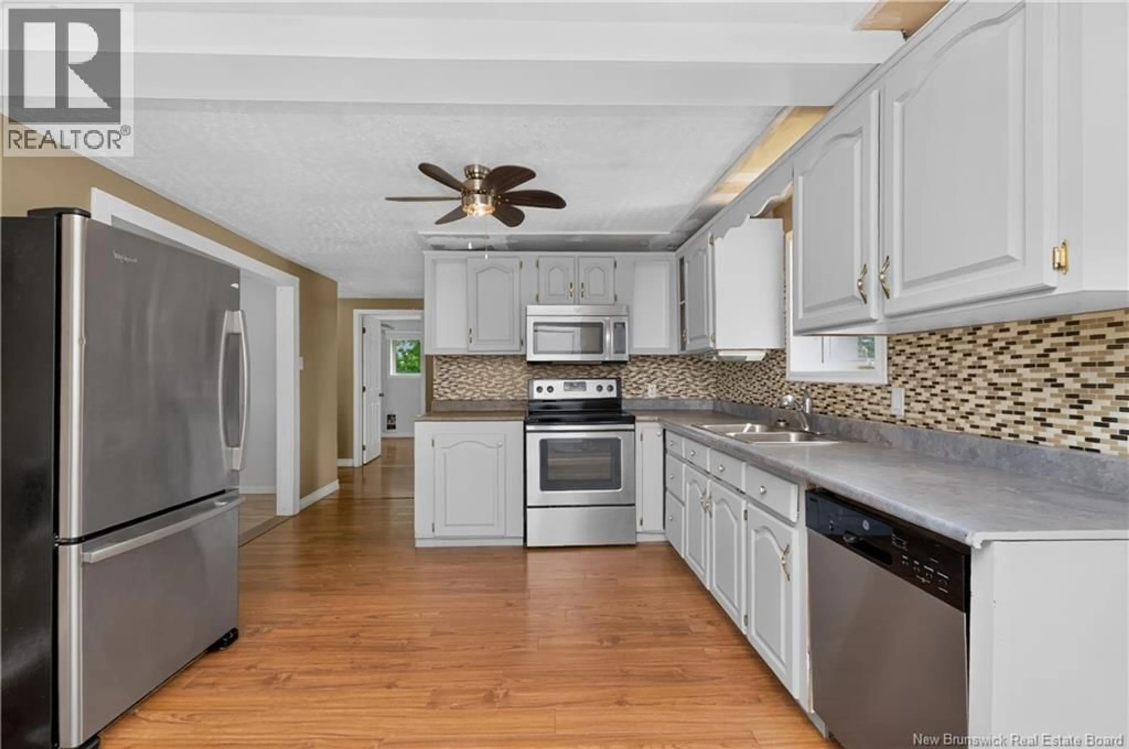 Open concept kitchen, ceramic/tile floor for 1109 SAINT-JOSEPH, Sainte-Marie-De-Kent New Brunswick E4S2J3