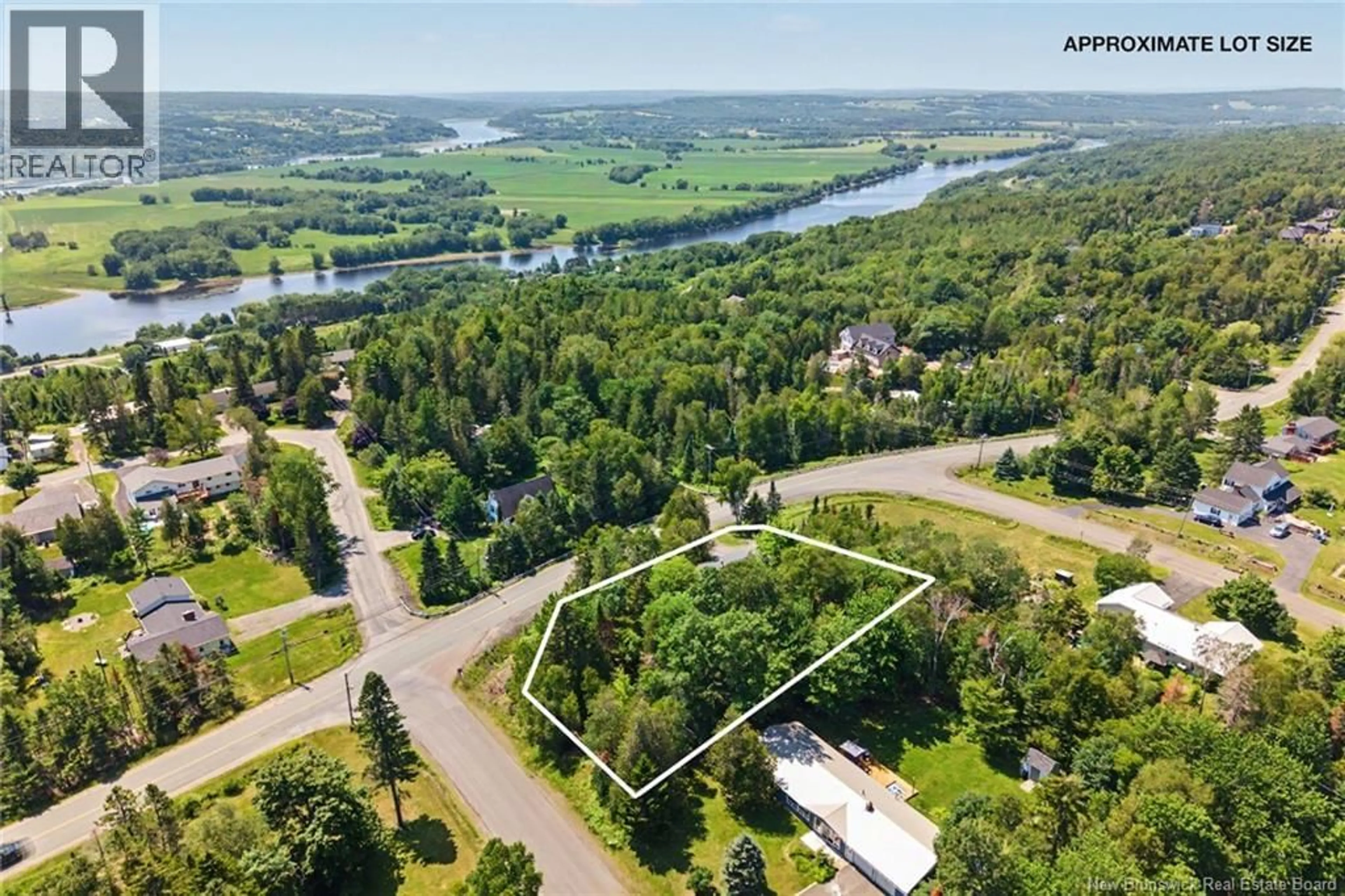 A pic from outside/outdoor area/front of a property/back of a property/a pic from drone, water/lake/river/ocean view for 188 CARLISLE RD, Douglas New Brunswick E3G7N5