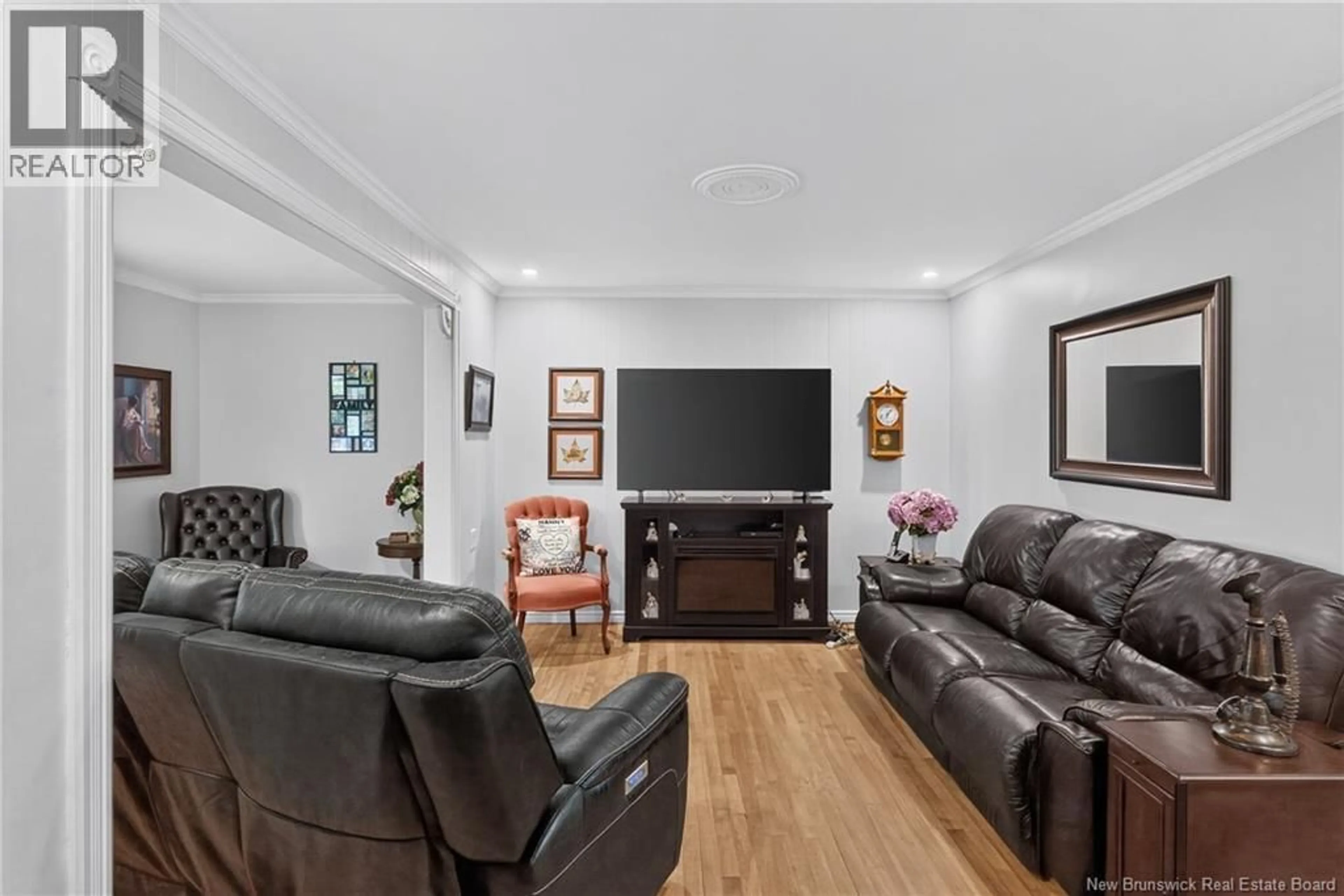 Living room with furniture, unknown for 1 MAPLE AVENUE, Tide Head New Brunswick E3N4H2