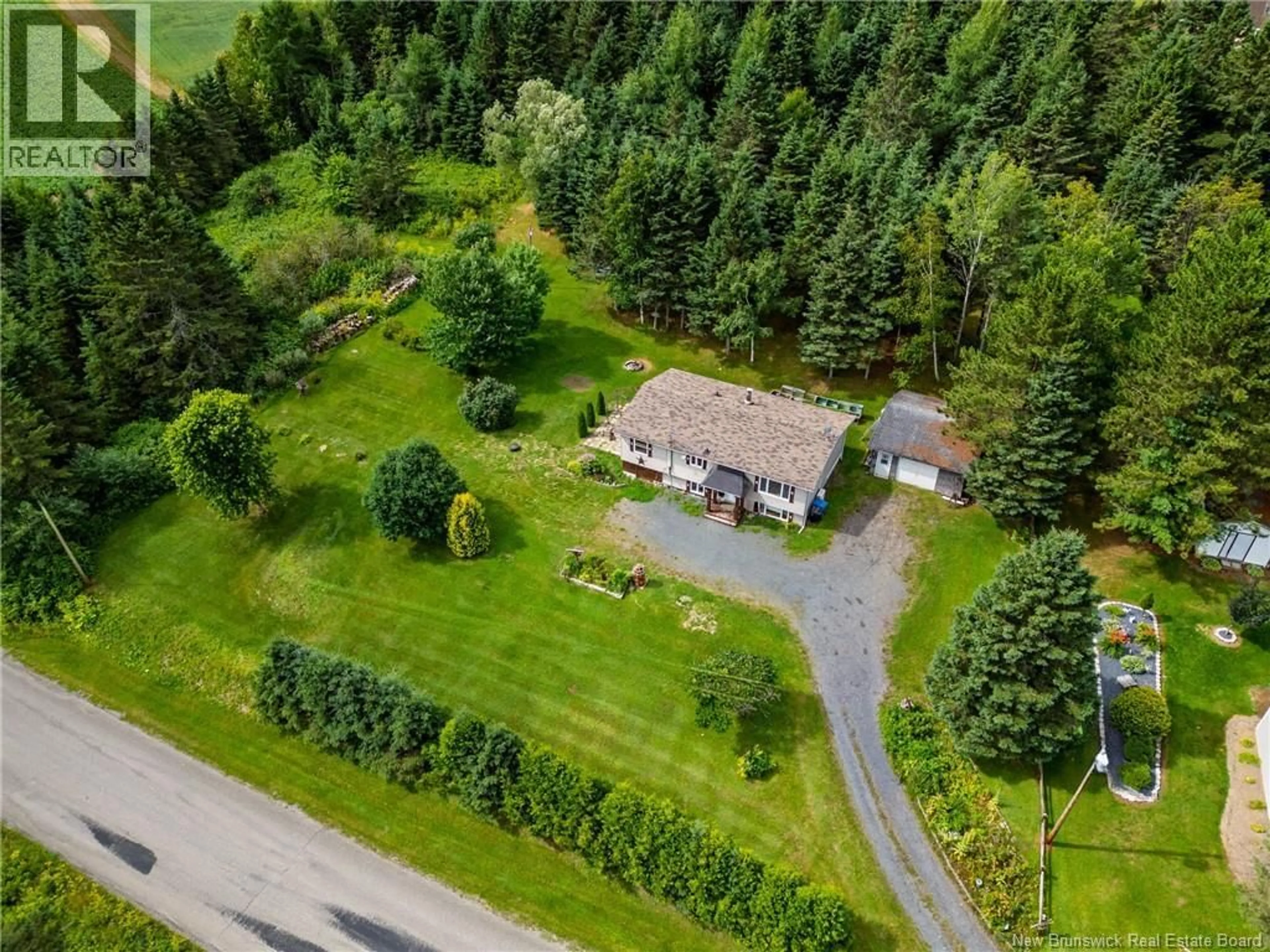 A pic from outside/outdoor area/front of a property/back of a property/a pic from drone, unknown for 157 COTE MILL ROAD, DSL de Drummond/DSL of Drummond New Brunswick E3Y1N5