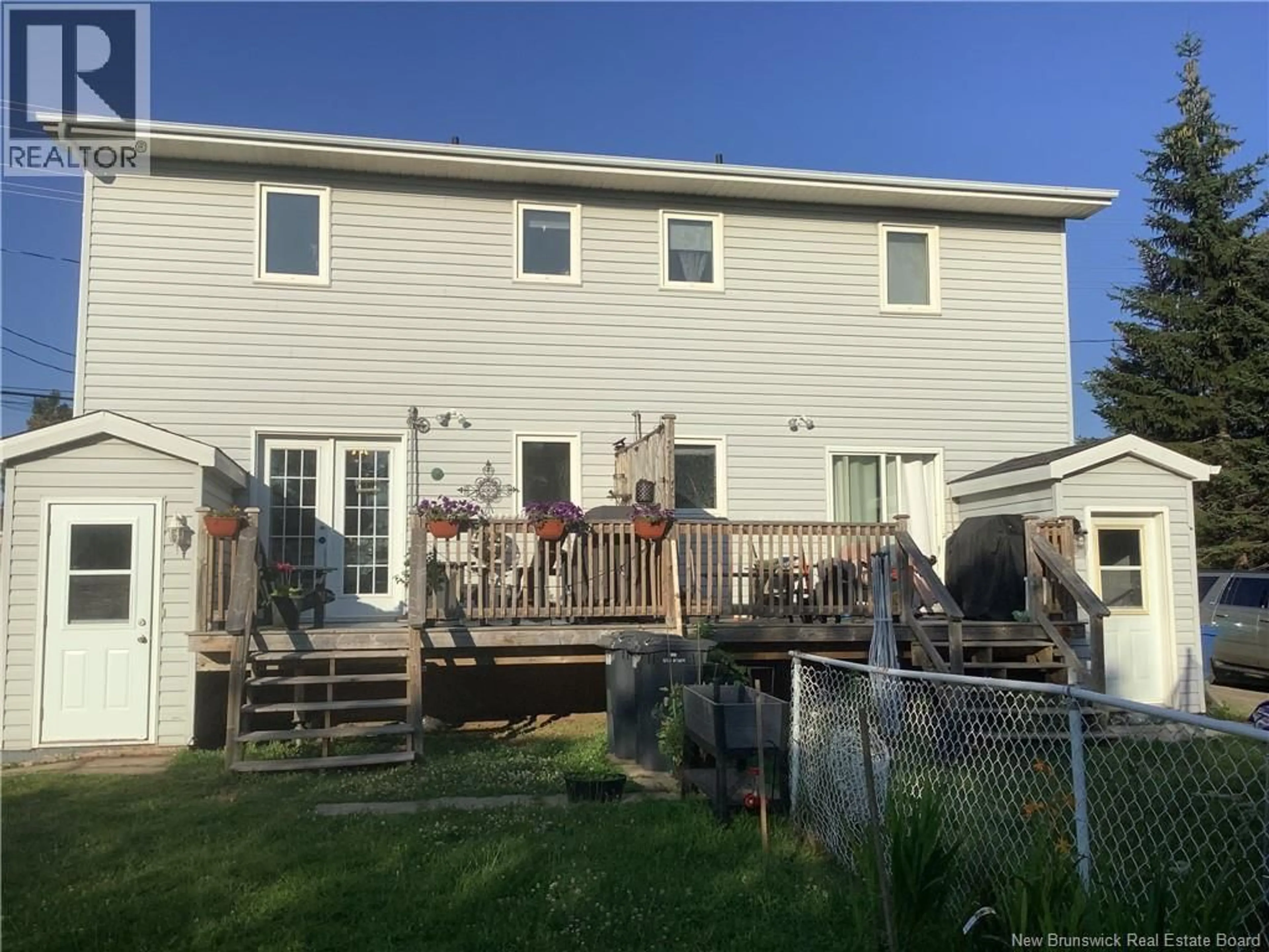 Home with vinyl exterior material, unknown for 350 LAFRANCE STREET, Dieppe New Brunswick E1A2B8