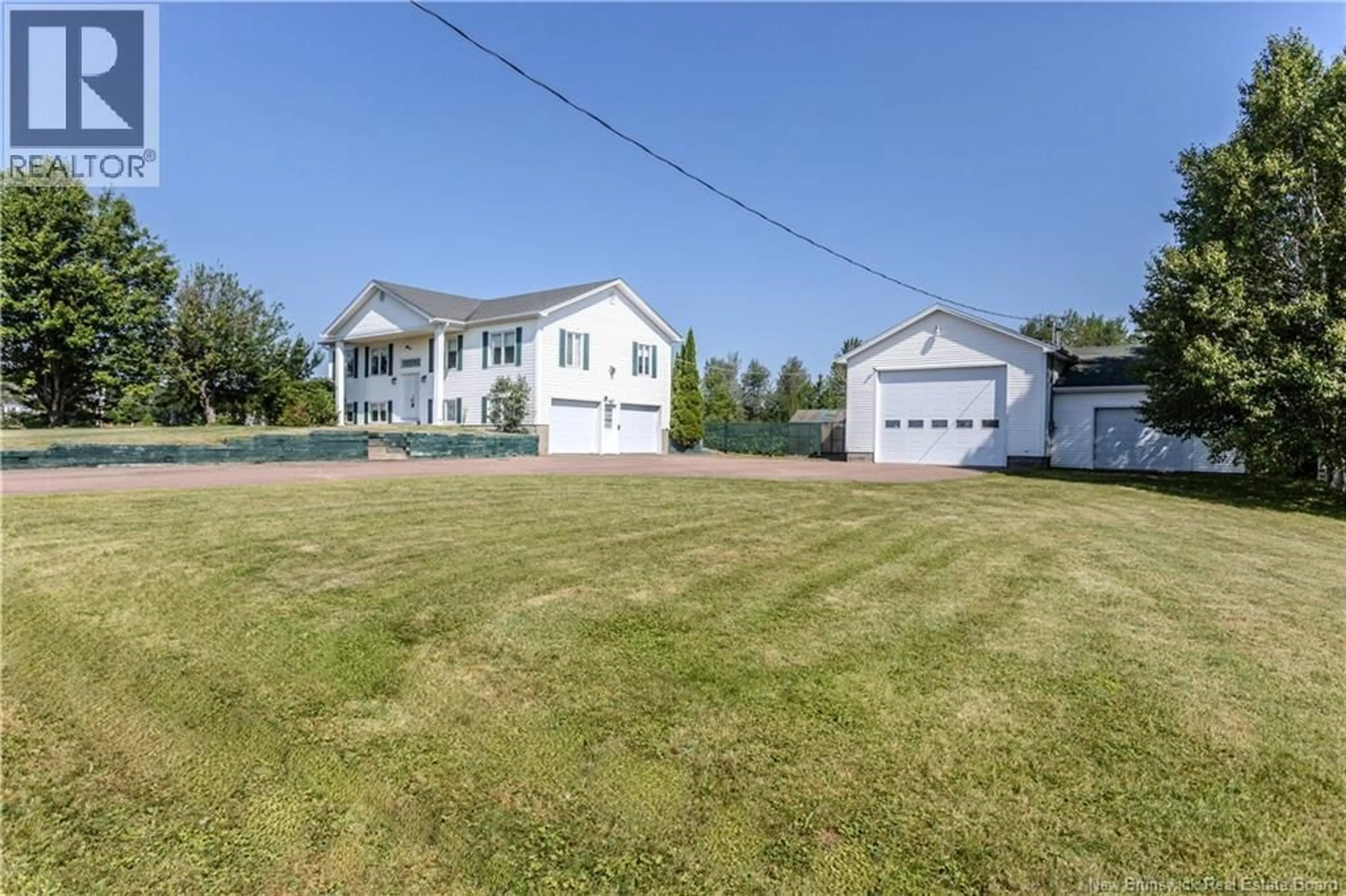 A pic from outside/outdoor area/front of a property/back of a property/a pic from drone, unknown for 624 DESPRES ROAD, Cocagne New Brunswick E4R2M6