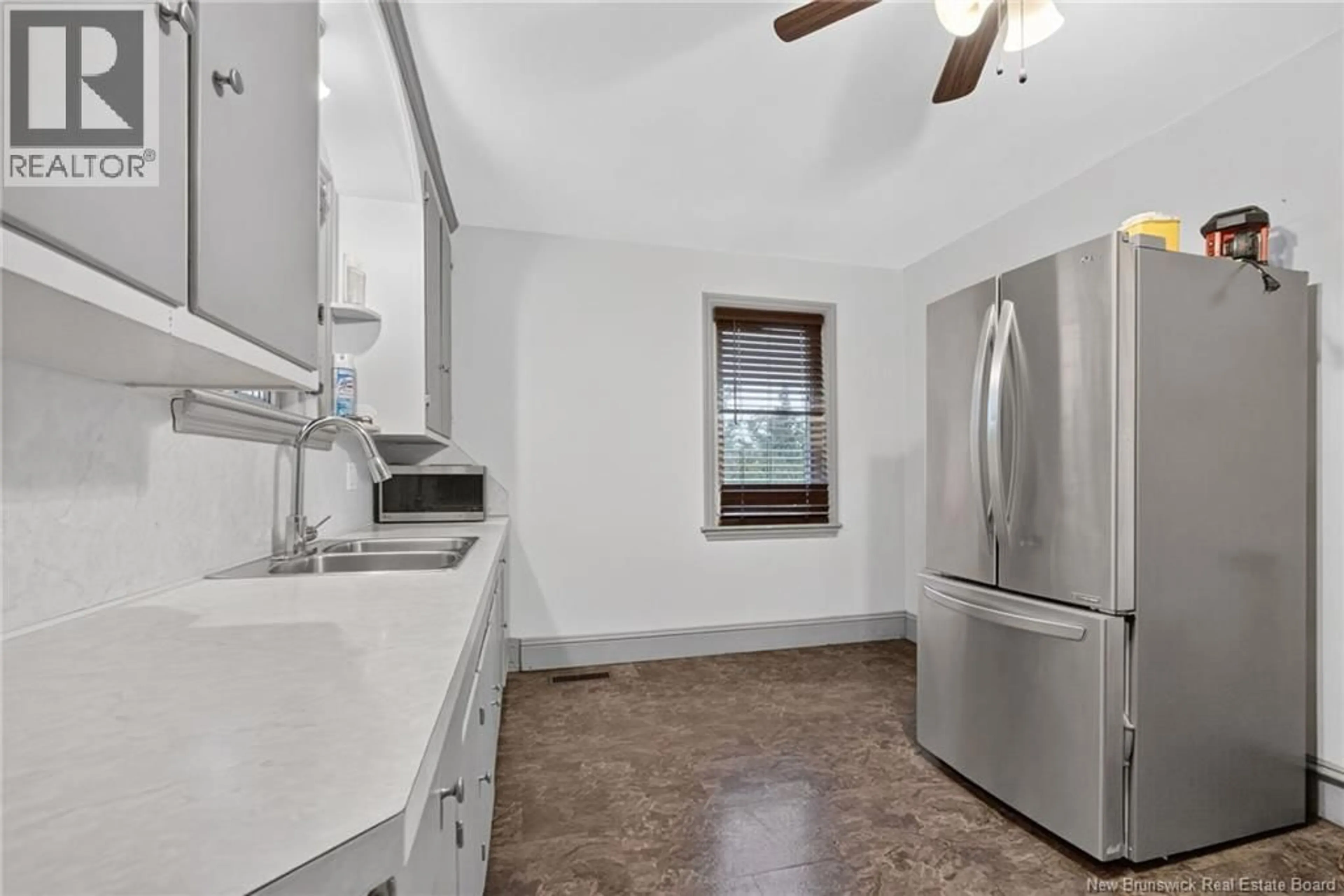 Standard kitchen, ceramic/tile floor for 243 MILL ROAD, Moncton New Brunswick E1A4A7