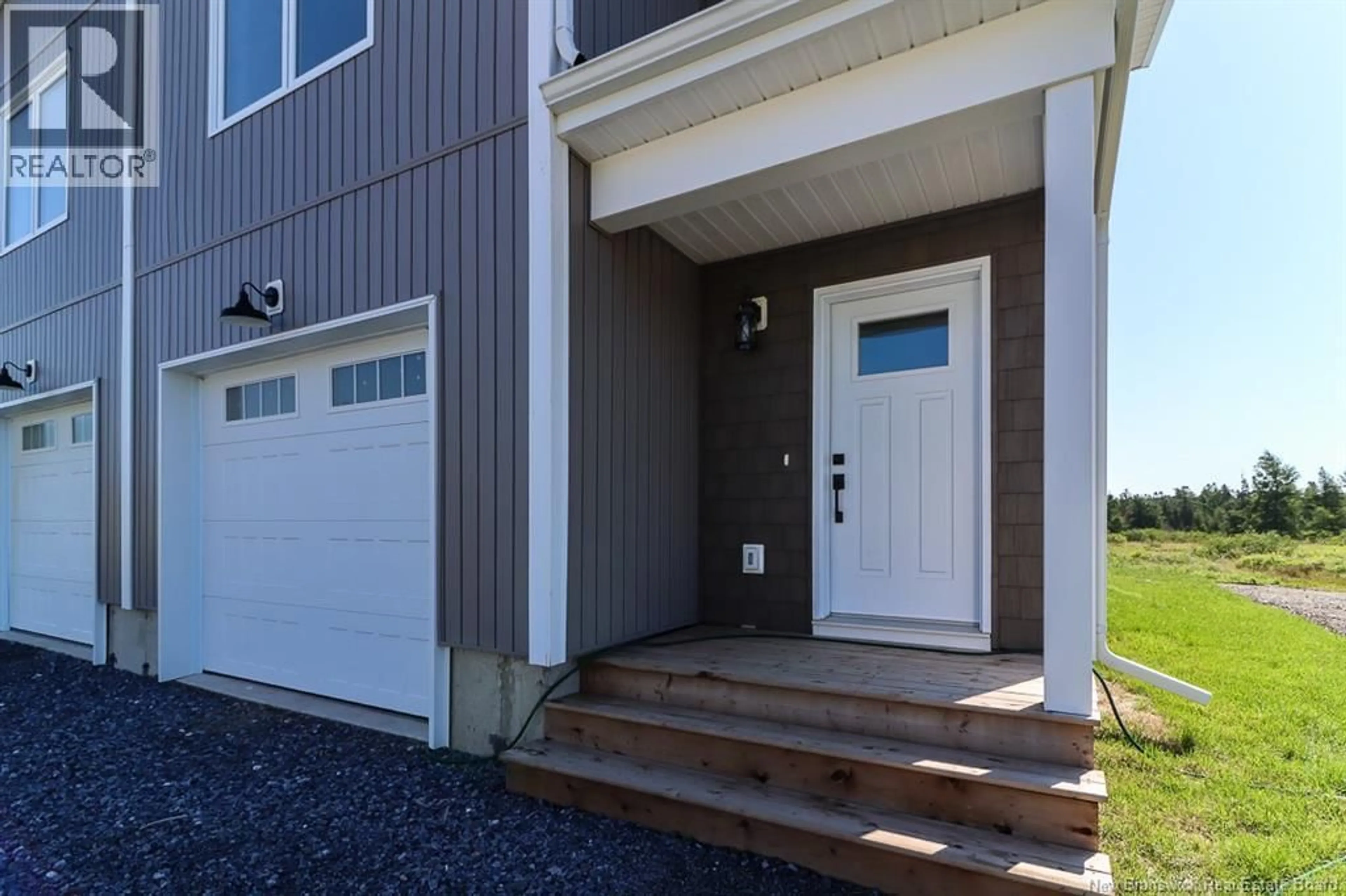 Home with vinyl exterior material, street for 43 DOWNSVIEW DRIVE, Saint John New Brunswick E2M7X4