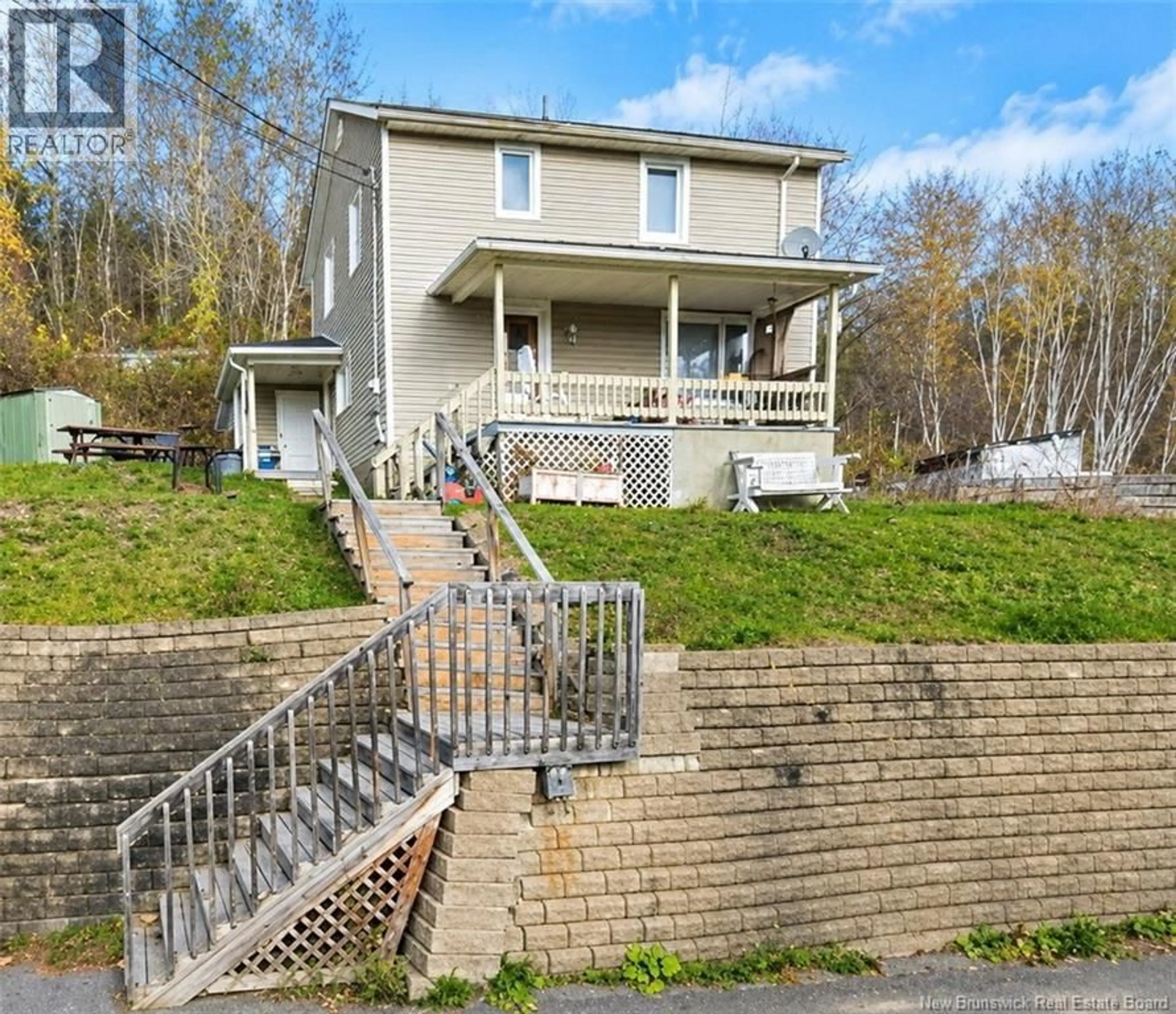 Stairs for 73 DAIGLES STREET, Edmundston New Brunswick E3V1L8