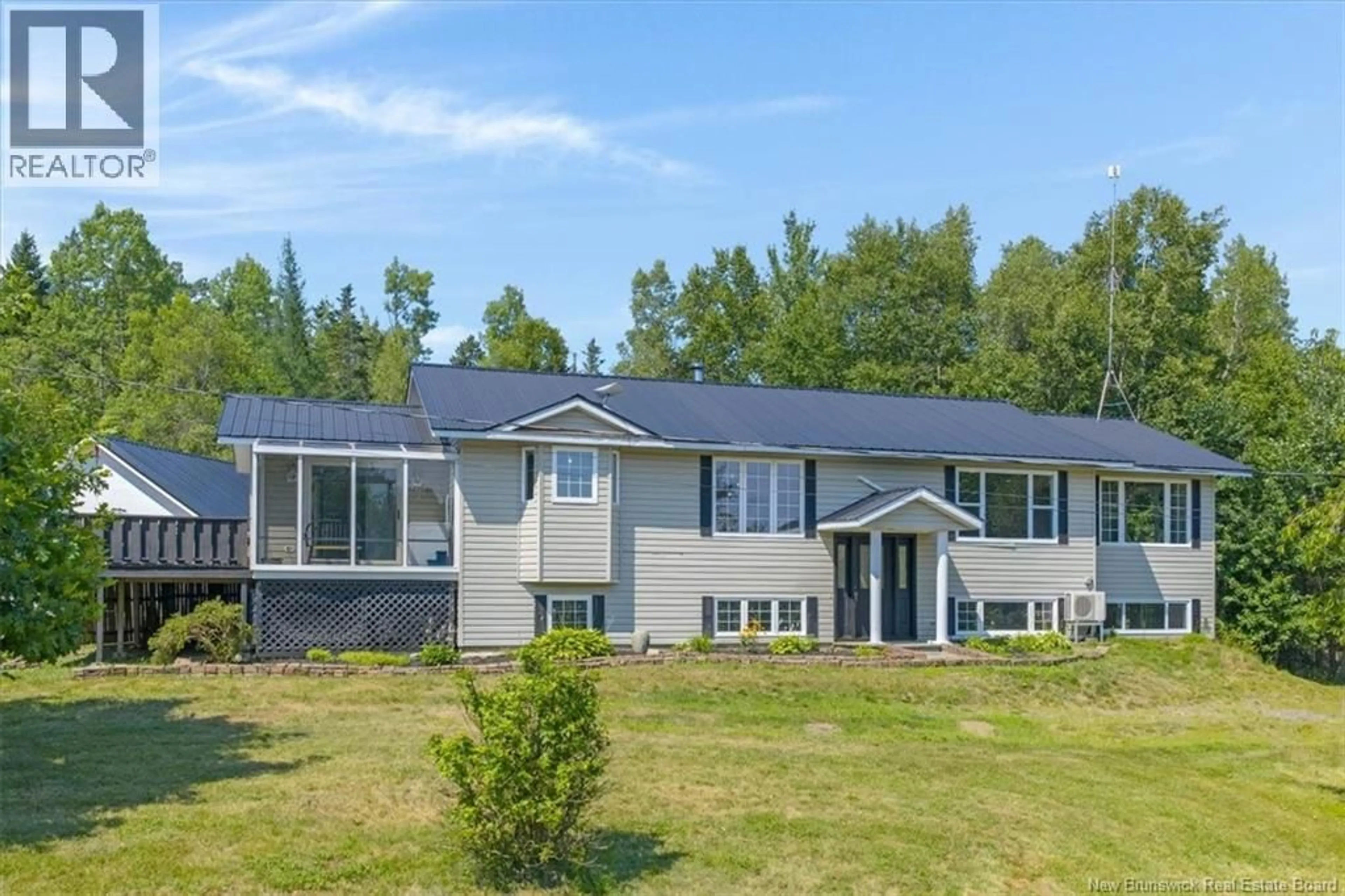 Home with vinyl exterior material, building for 933 ROUTE 770, Bonny River New Brunswick E5C1C5