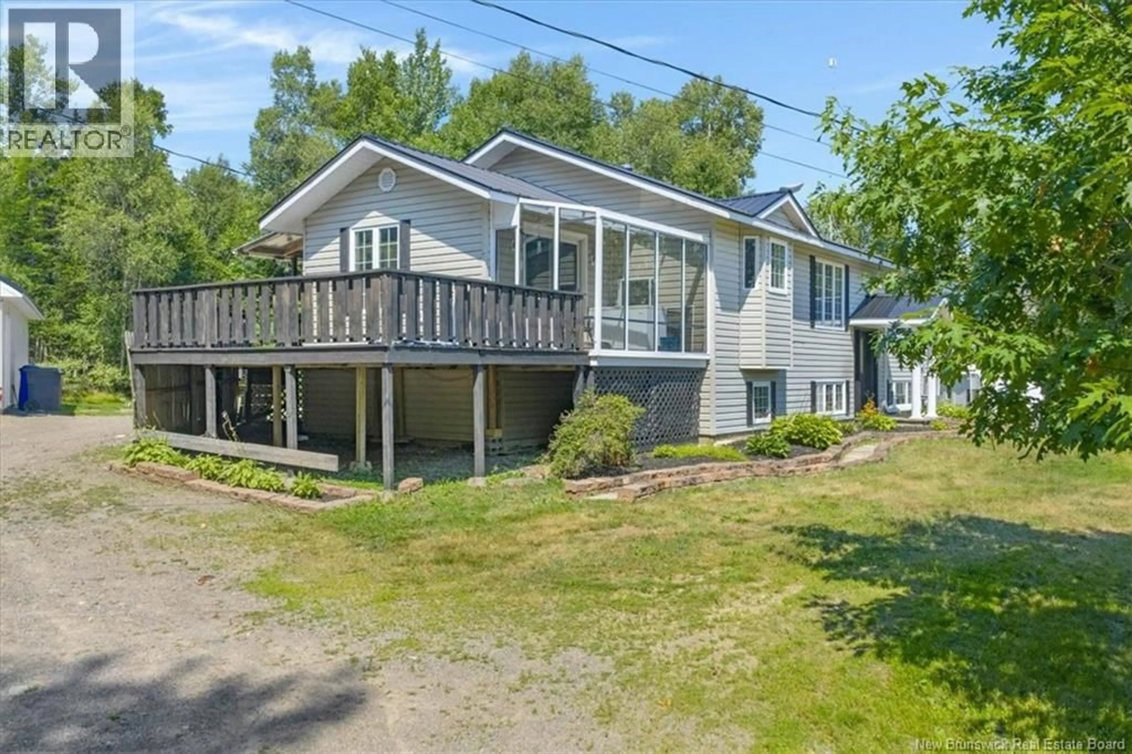 A pic from outside/outdoor area/front of a property/back of a property/a pic from drone, water/lake/river/ocean view for 933 ROUTE 770, Bonny River New Brunswick E5C1C5