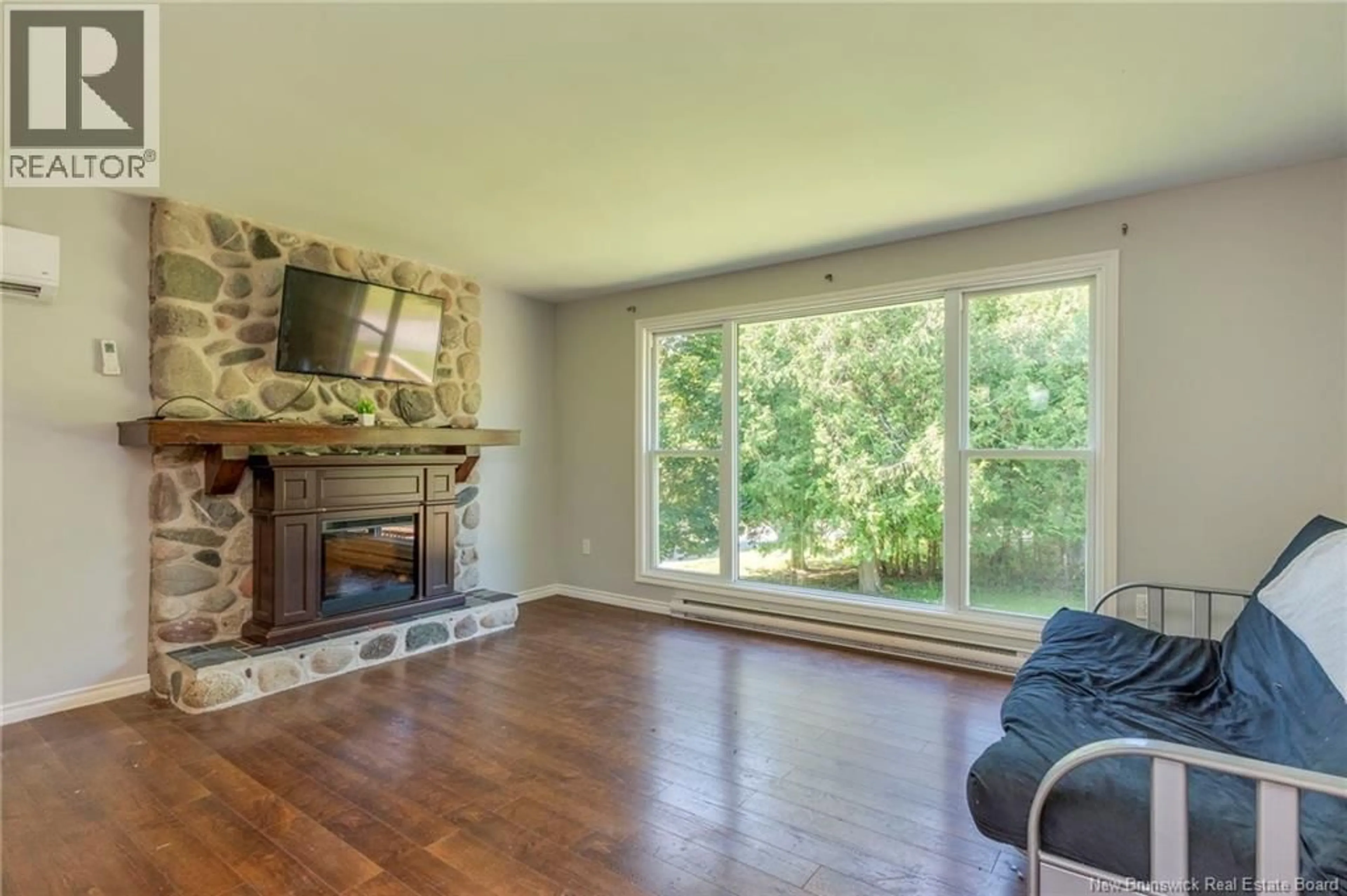 Living room with furniture, unknown for 214 HAMMOND RIVER ROAD, Quispamsis New Brunswick E2G1G4