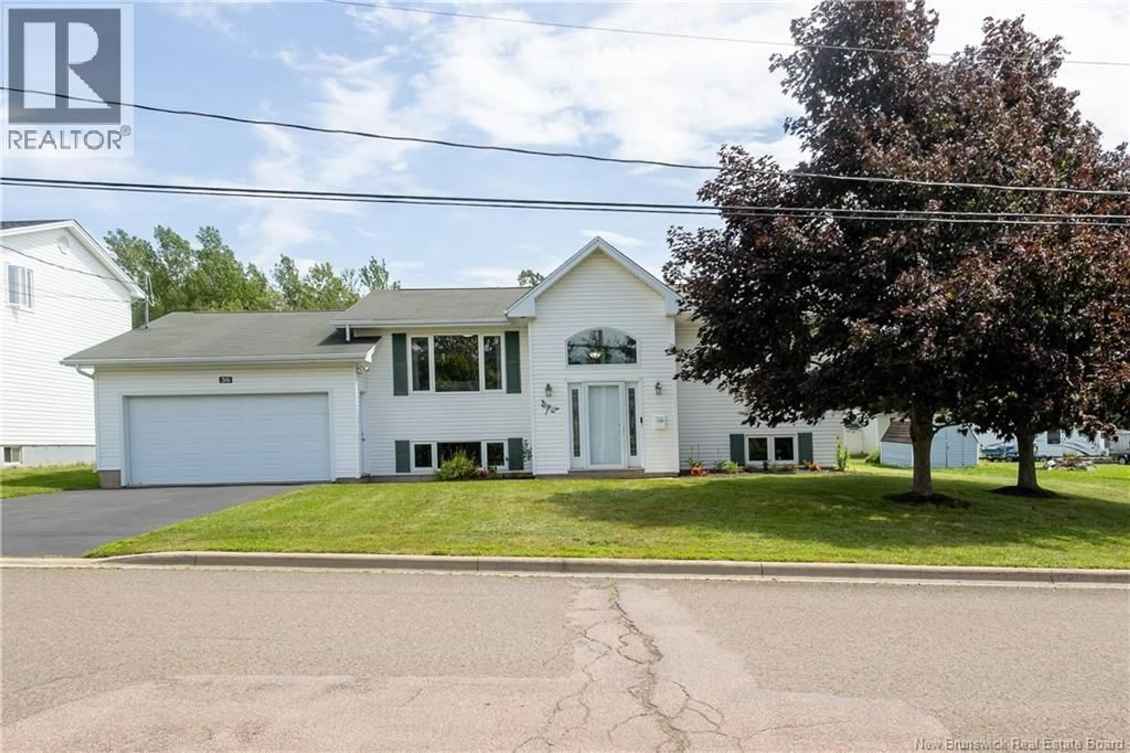 Home with vinyl exterior material, street for 36 GORVEATTE ROAD, Dieppe New Brunswick E1A2E4