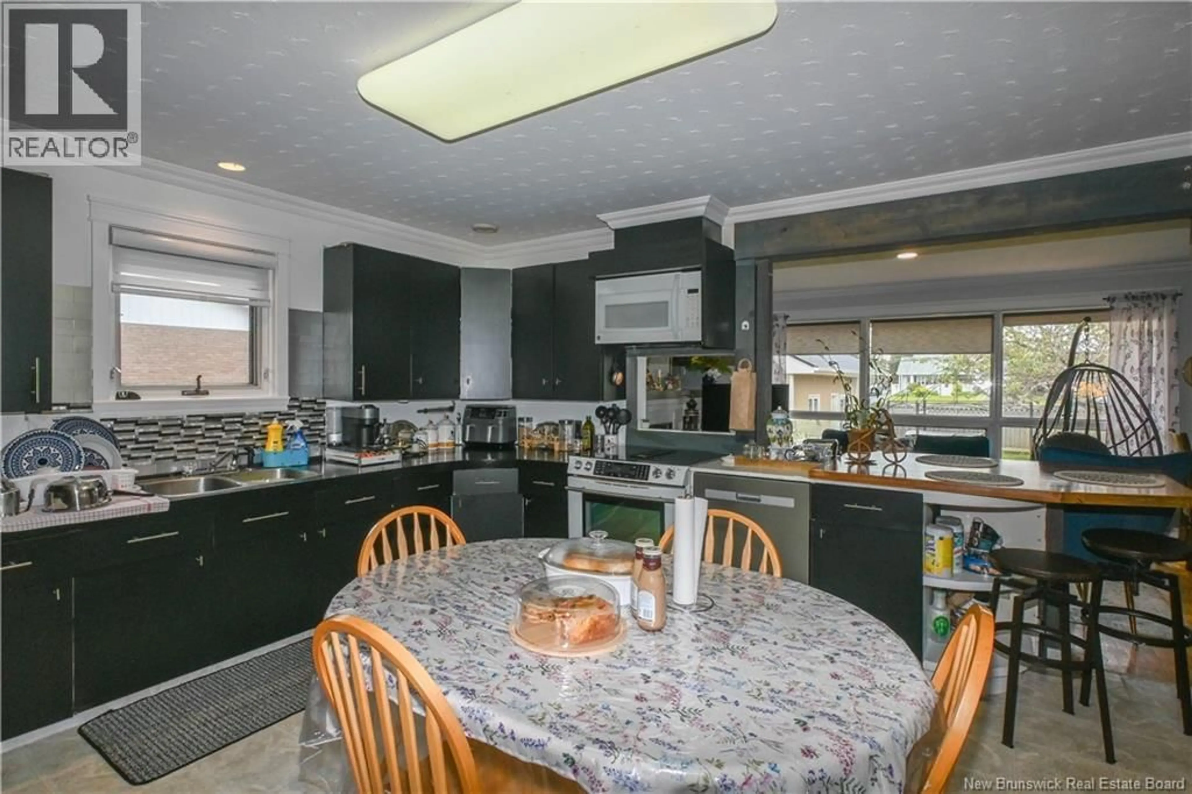 Open concept kitchen, ceramic/tile floor for 163 DES PEUPLIERS STREET, Shippagan New Brunswick E8S1J7