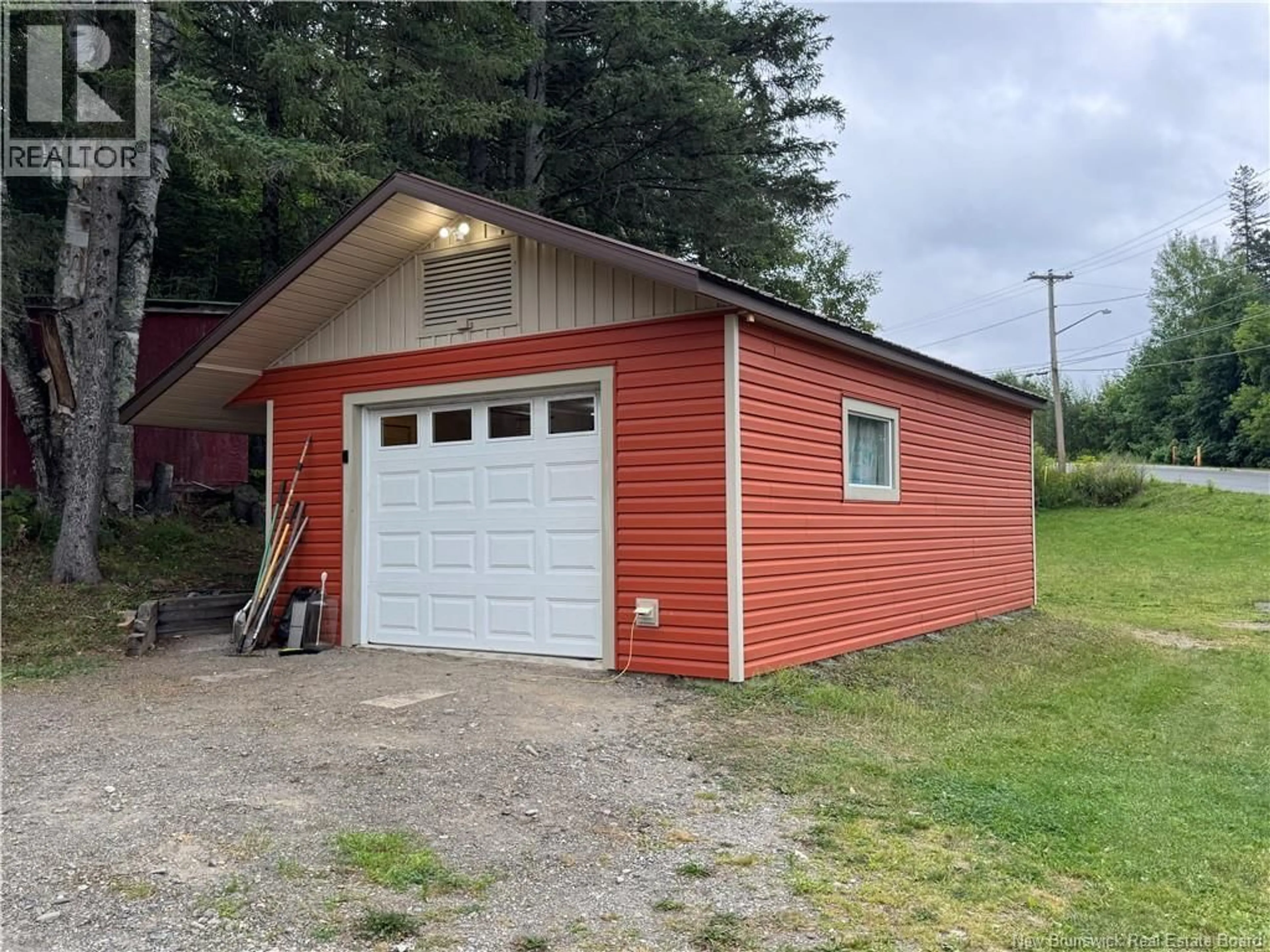 Shed for 61 HOSPITAL STREET, Bath New Brunswick E7J1B7
