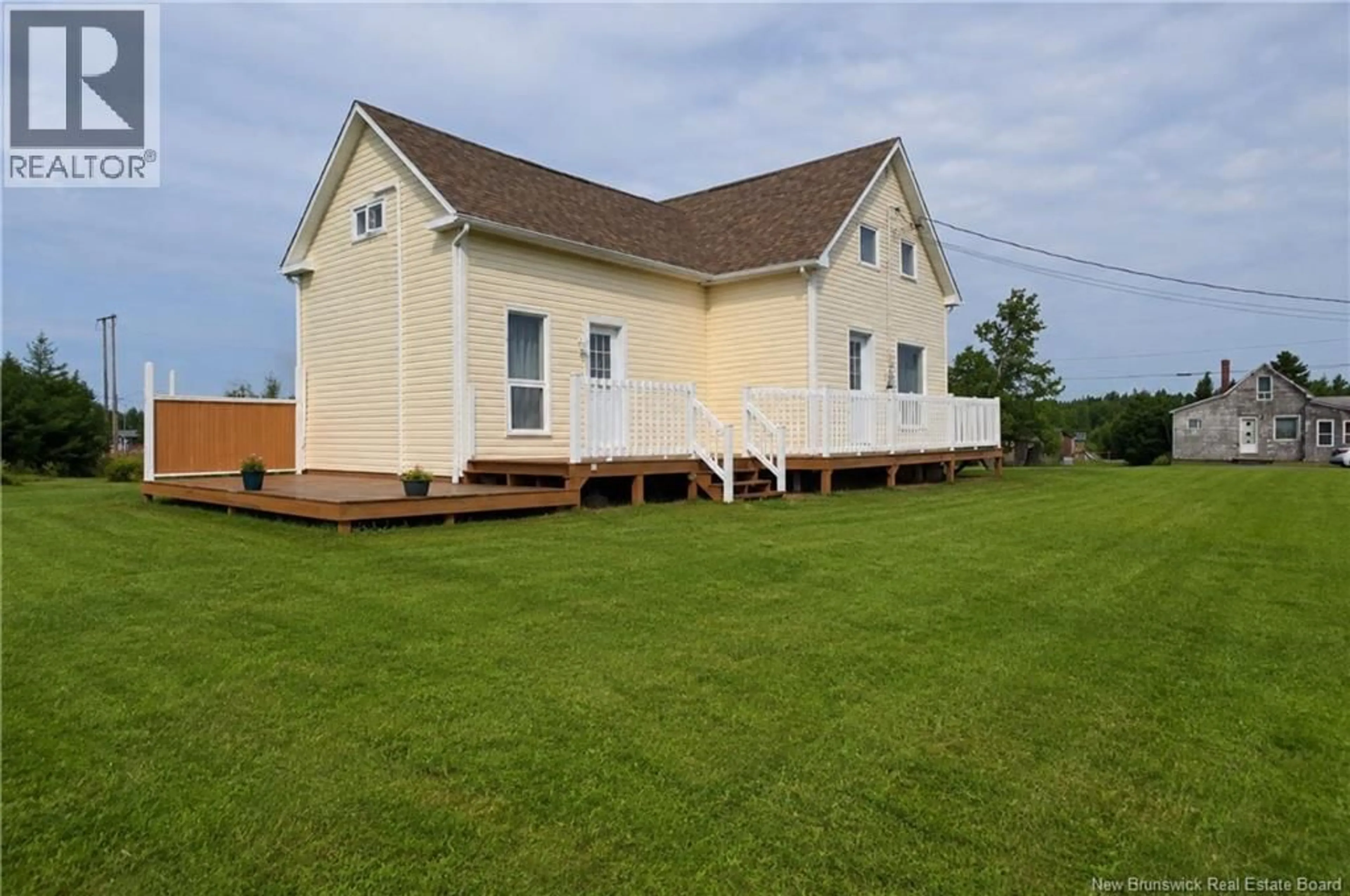 A pic from outside/outdoor area/front of a property/back of a property/a pic from drone, building for 816 BASQUE RUE, Canton Des Basques New Brunswick E1X3P2