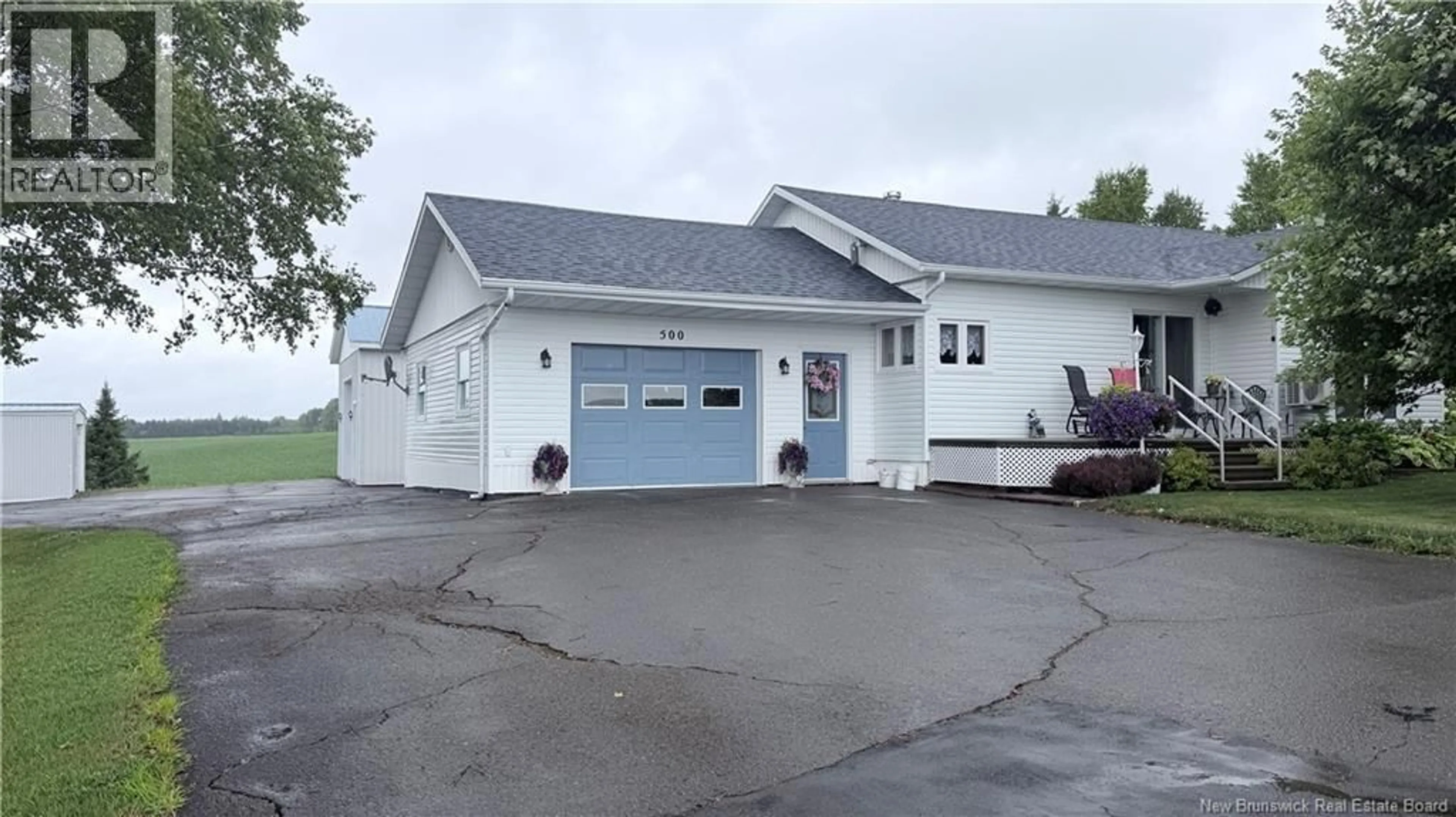 Indoor garage for 500 MONTAGNE A COMEAU, Saint-André New Brunswick E3Y3G2