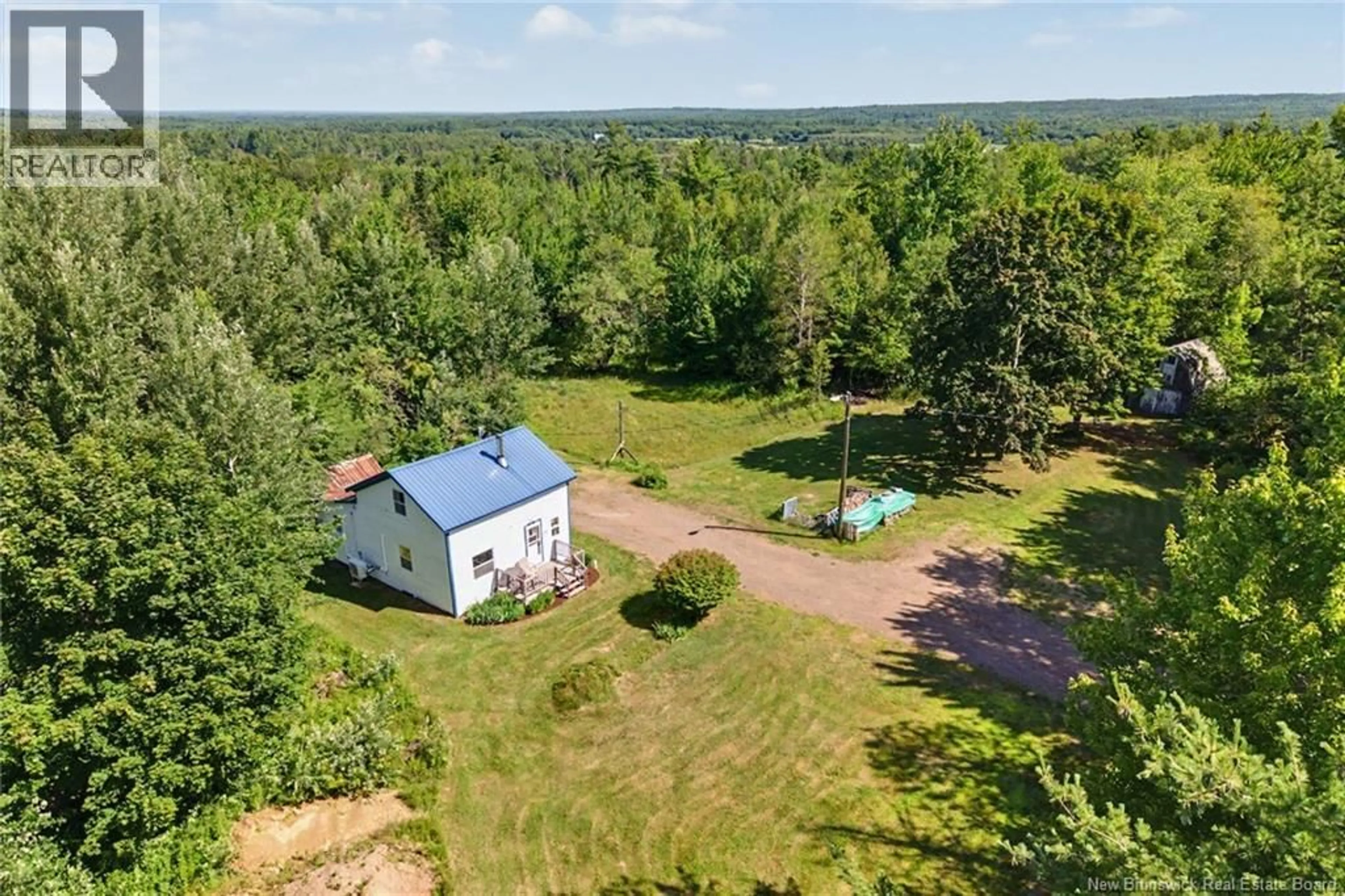 A pic from outside/outdoor area/front of a property/back of a property/a pic from drone, water/lake/river/ocean view for 62 MILL SETTLEMENT, Hoyt New Brunswick E5L2G6