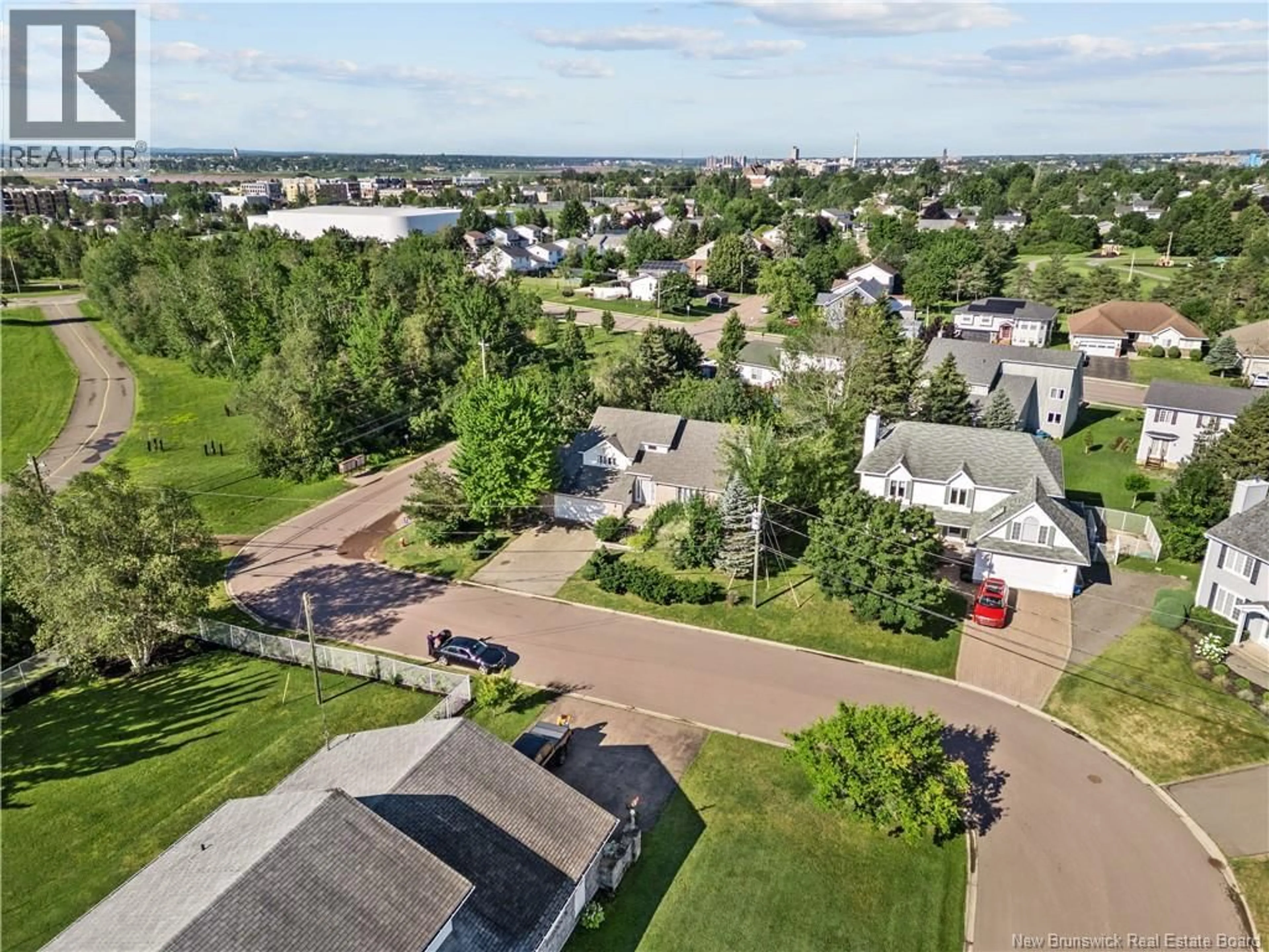 A pic from outside/outdoor area/front of a property/back of a property/a pic from drone, street for 315 BELLIVEAU, Dieppe New Brunswick E1A6T5