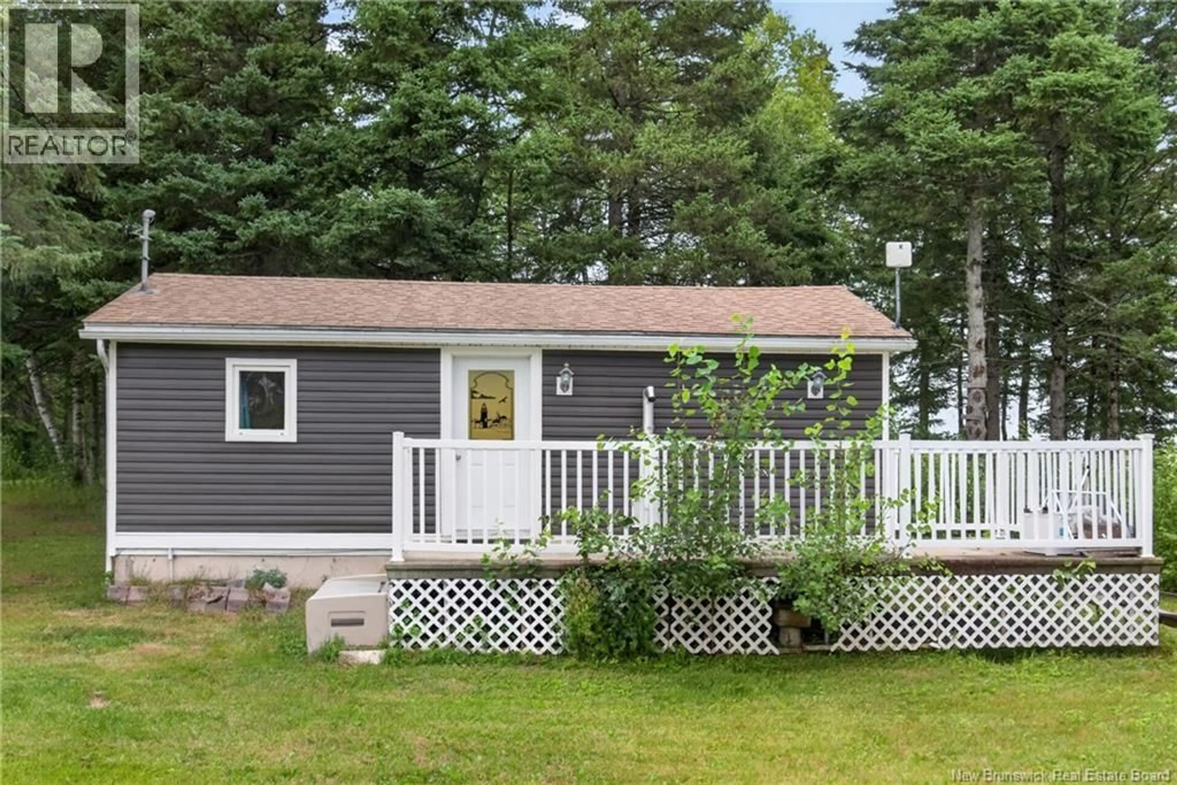Home with vinyl exterior material, unknown for 3 DES SAPINS AVENUE, Sainte-Marie-De-Kent New Brunswick E4S1R9