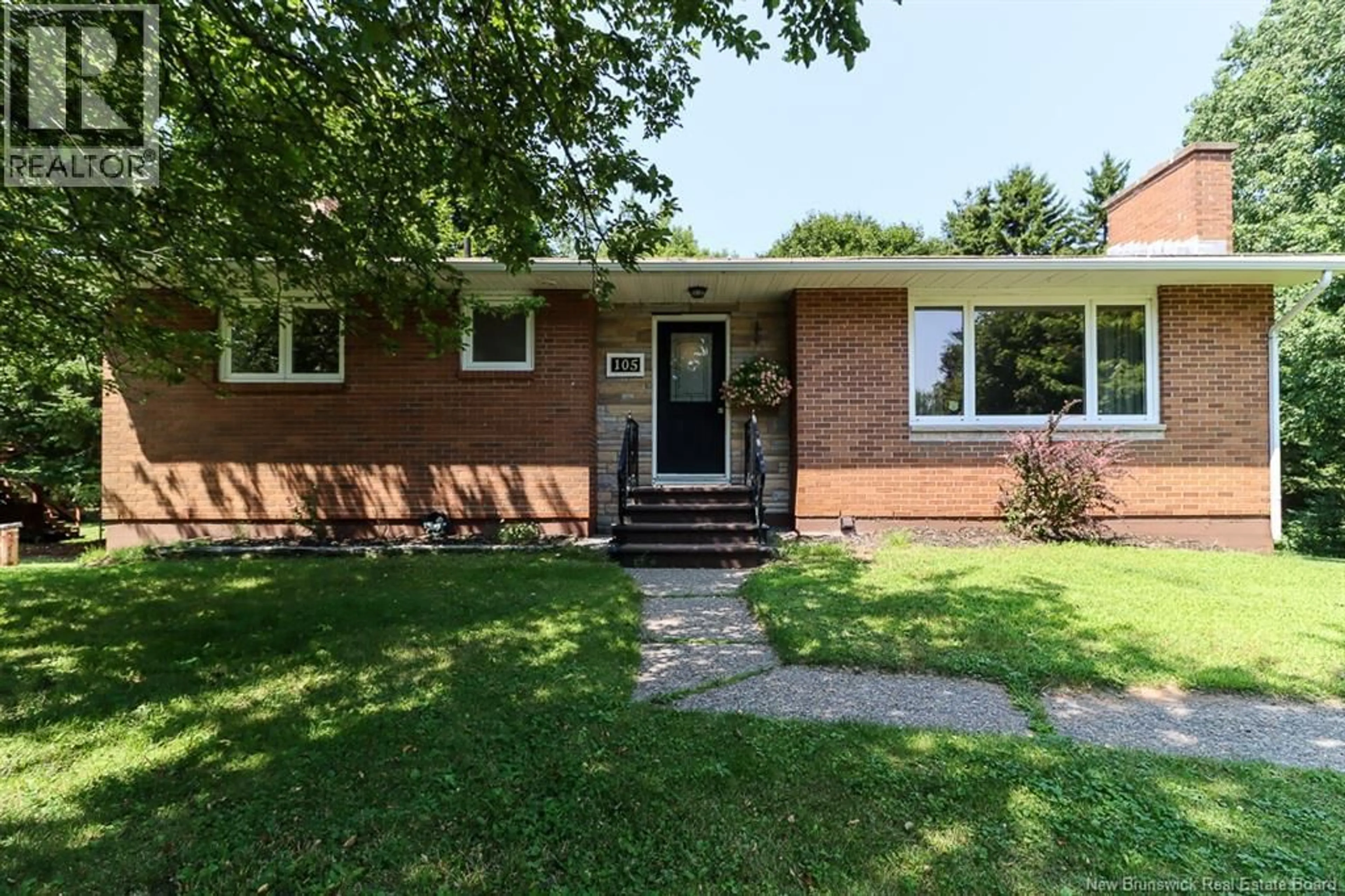Home with brick exterior material, street for 105 LONGBOW PLACE, Quispamsis New Brunswick E2E1S2