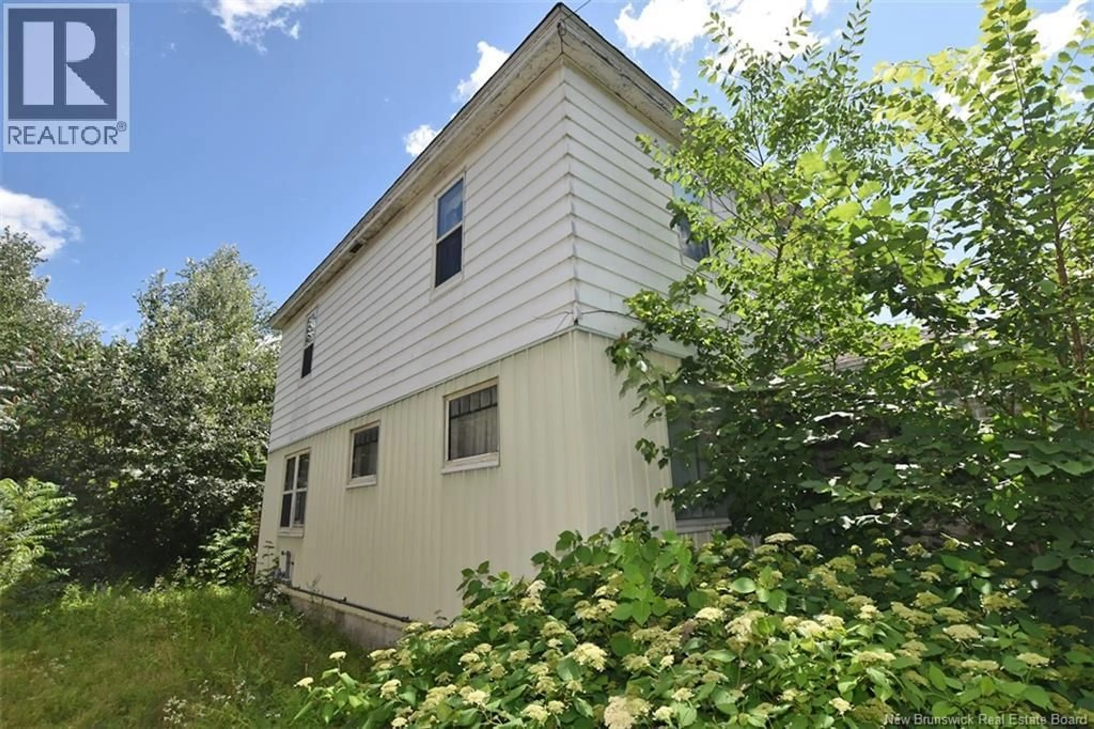 Shed for 865 BARKER STREET, Fredericton New Brunswick E3A3K4