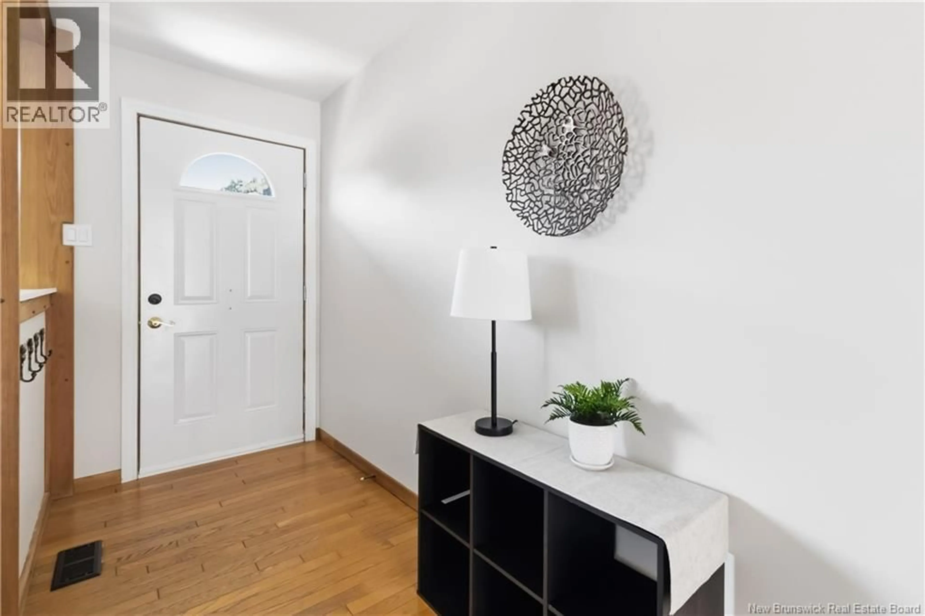 Indoor entryway for 73 LAURELLE AVENUE, Moncton New Brunswick E1G1G2