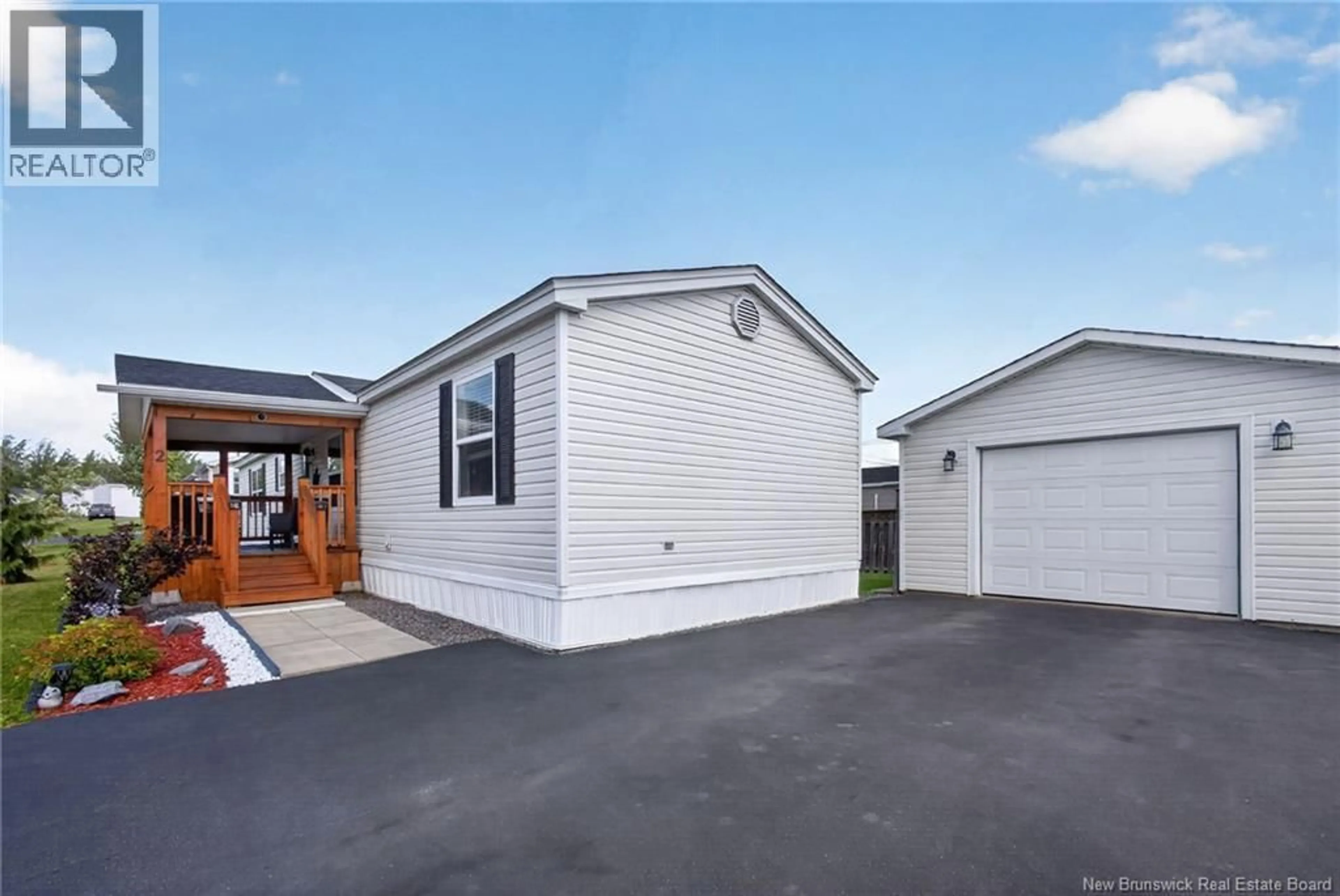 Unknown for 2 BUR OAK STREET, Moncton New Brunswick E1H3S1