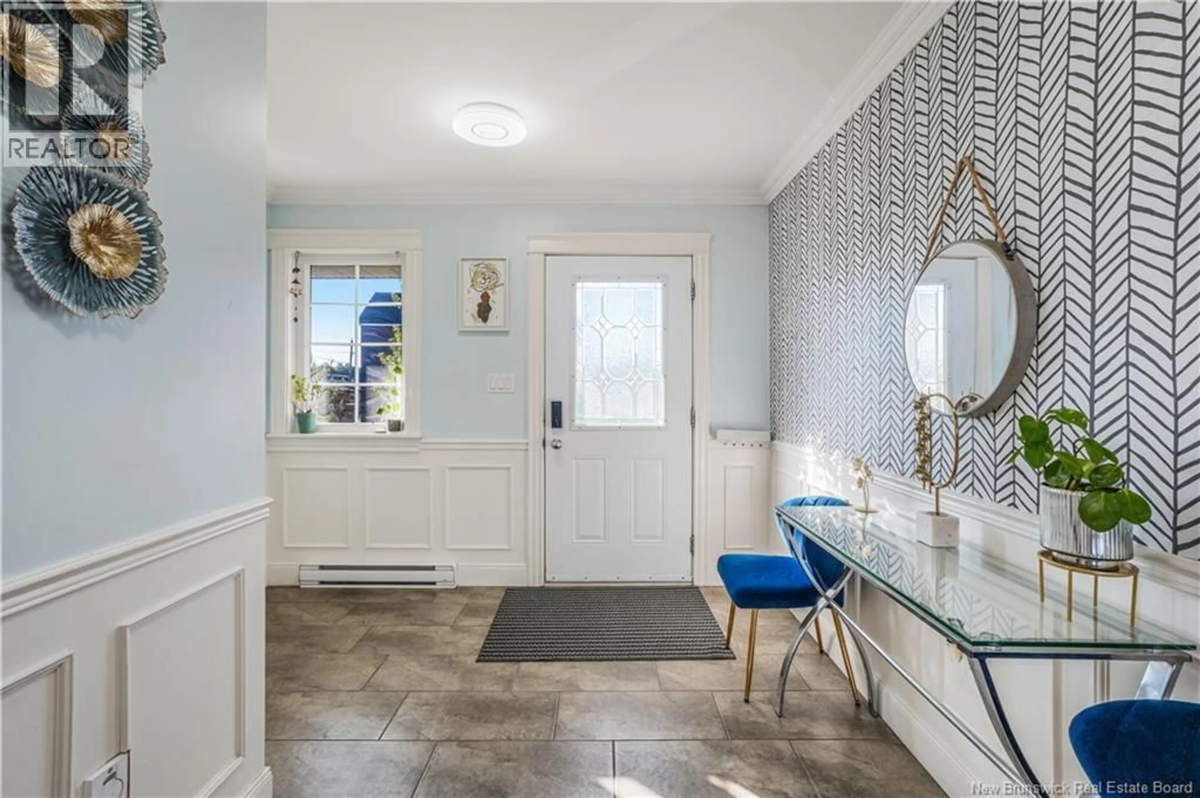 Indoor entryway for 28 LANGILLE DRIVE, Fredericton New Brunswick E3C0L6