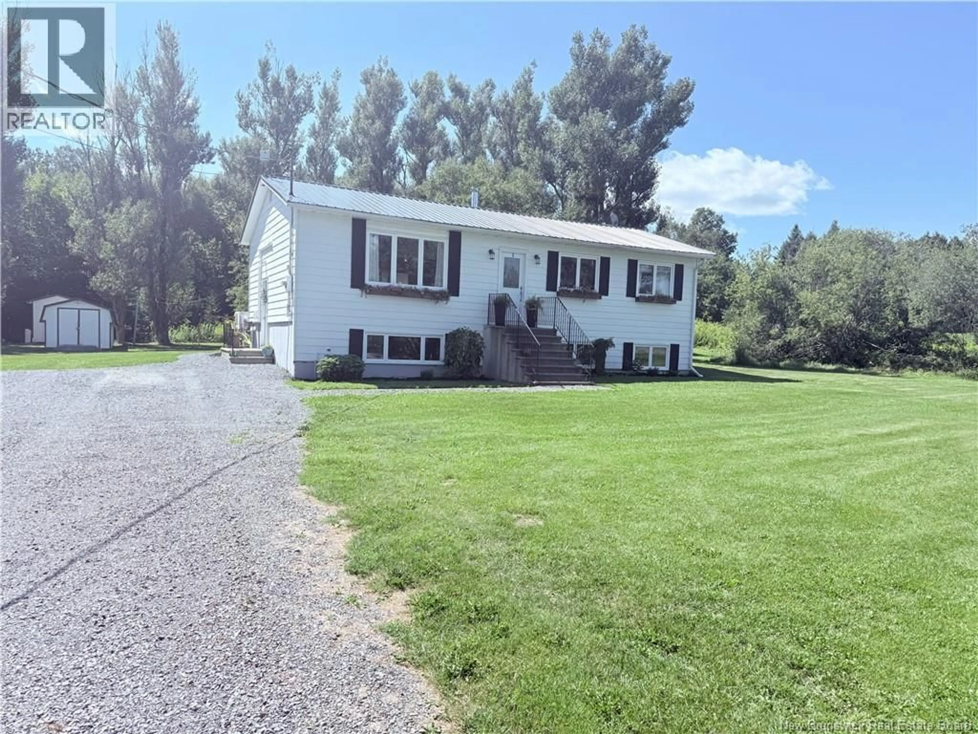 Home with vinyl exterior material, unknown for 353 BACK GREENFIELD ROAD, Greenfield New Brunswick E7L3A7