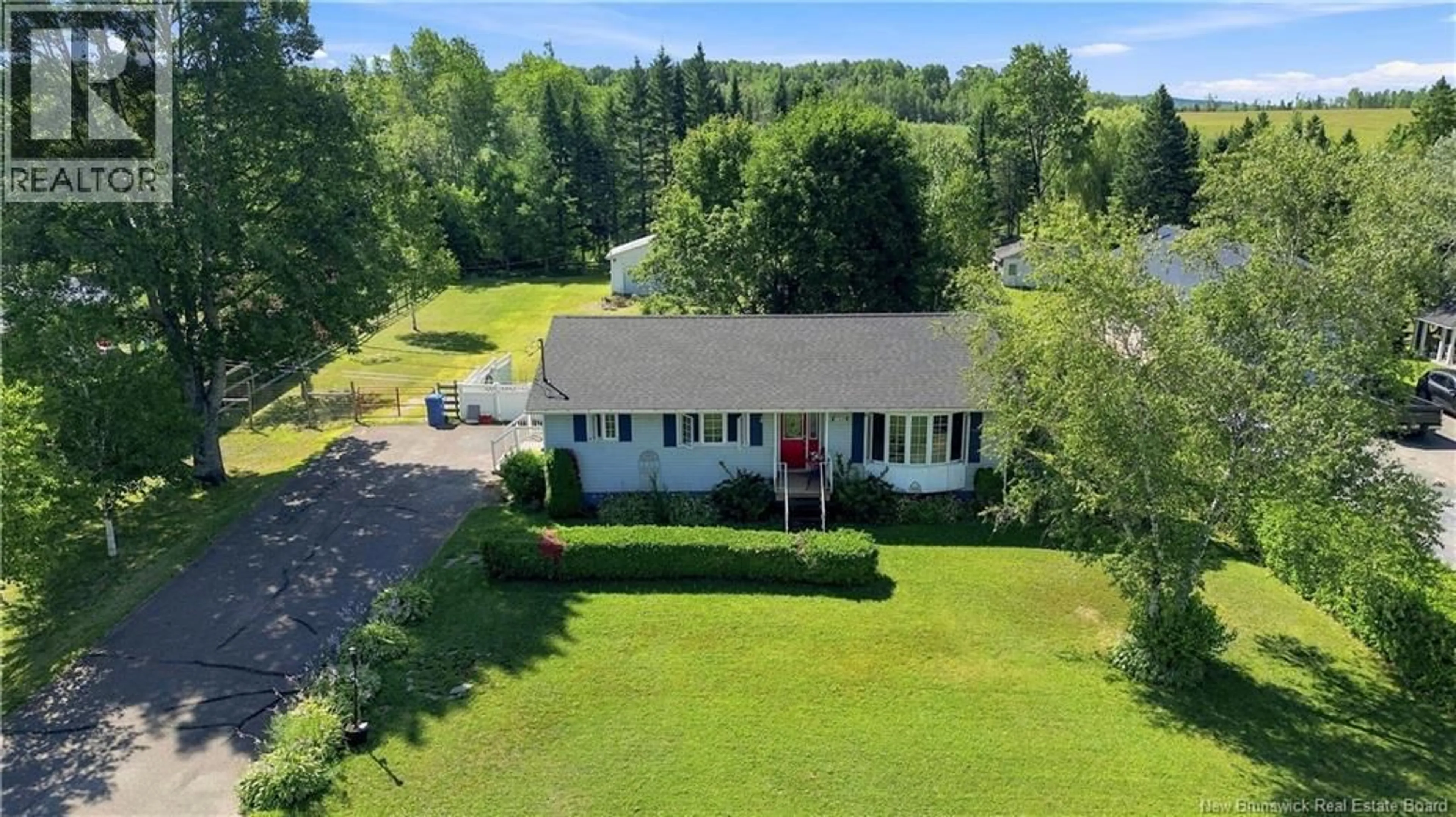 A pic from outside/outdoor area/front of a property/back of a property/a pic from drone, water/lake/river/ocean view for 3259 ROUTE 585, Newbridge New Brunswick E7N1K2