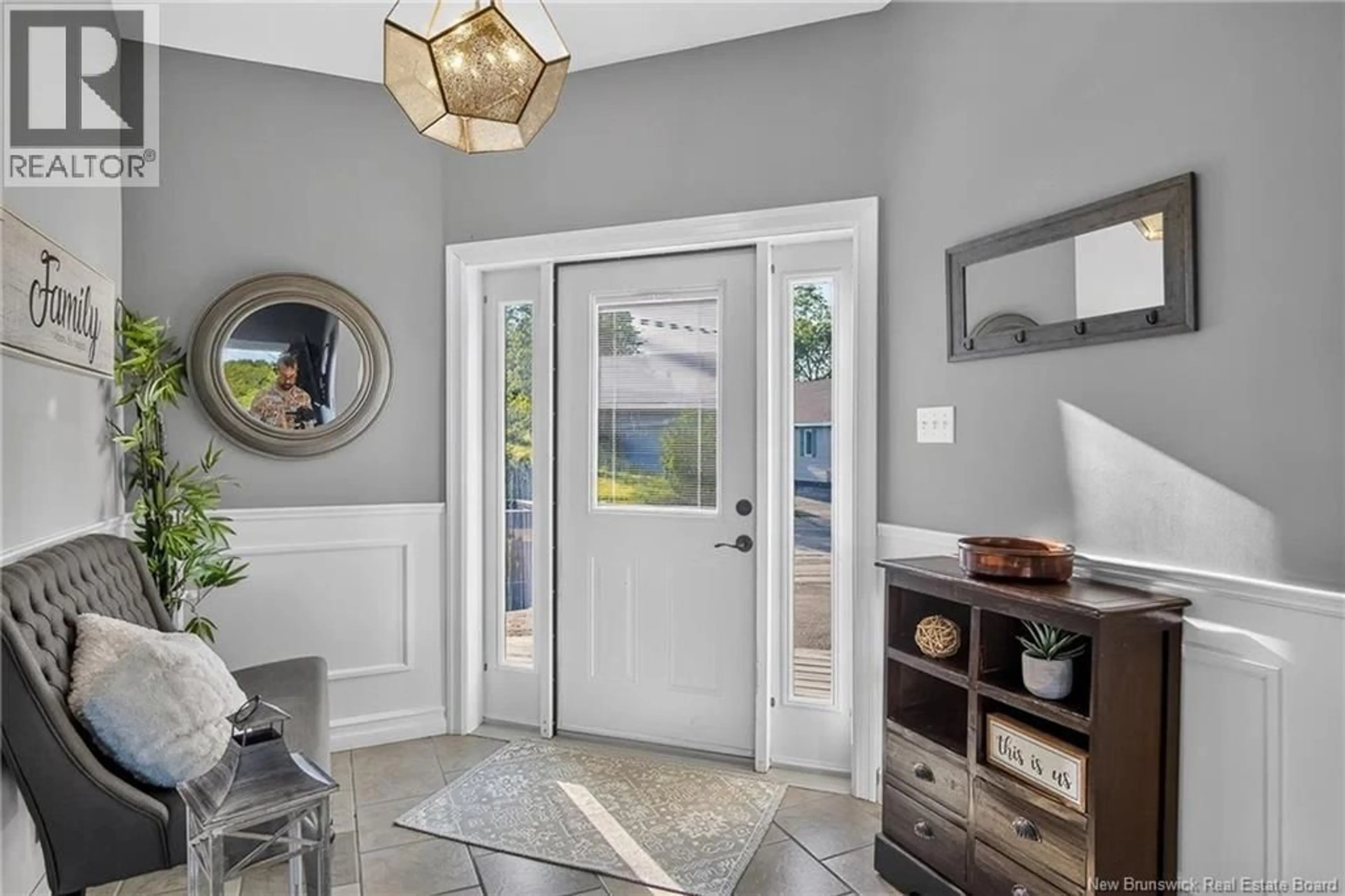 Indoor entryway for 150 RIVER VALLEY DRIVE, Grand Bay-Westfield New Brunswick E5K1A4