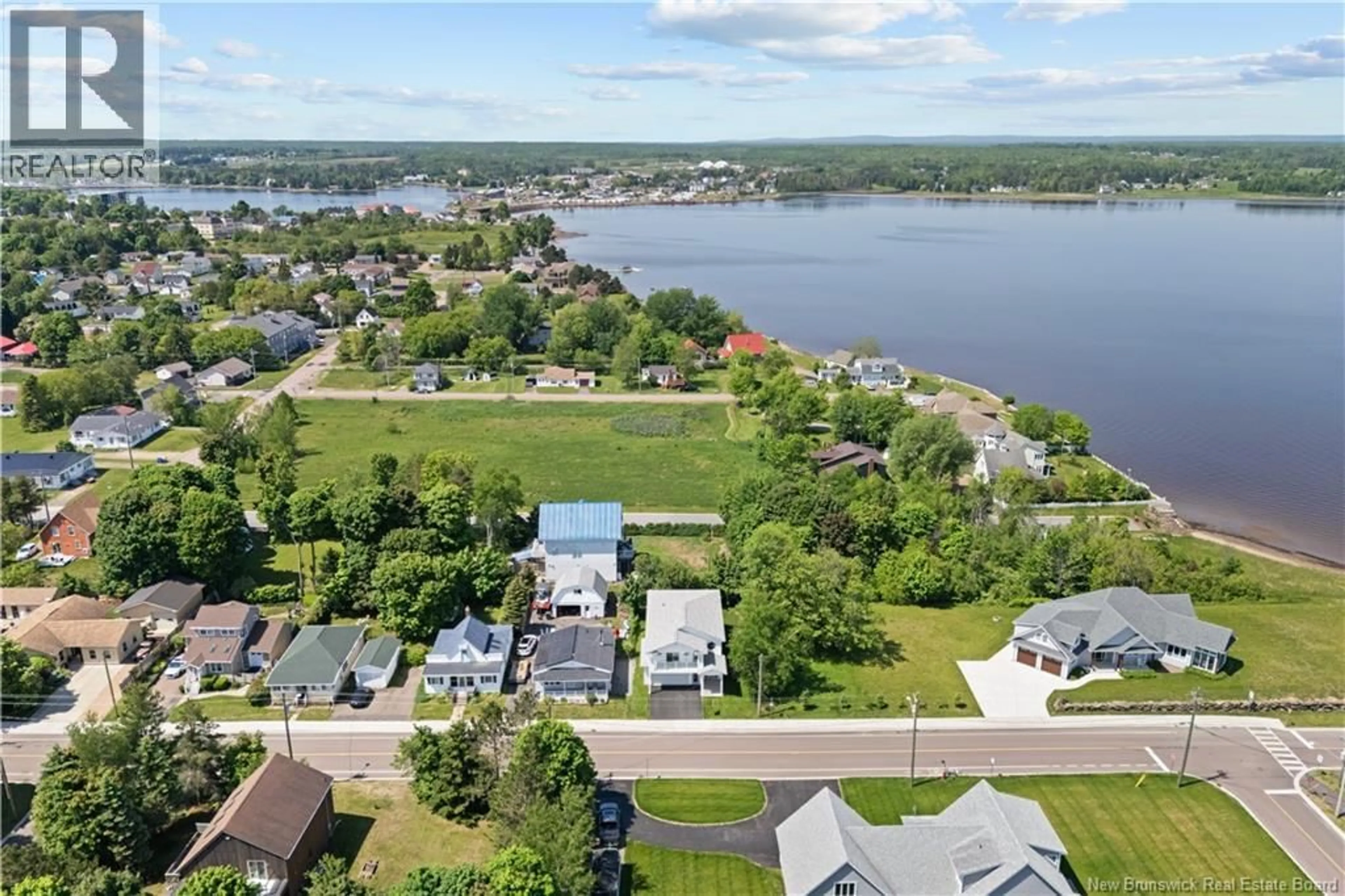 A pic from outside/outdoor area/front of a property/back of a property/a pic from drone, water/lake/river/ocean view for 133 PLEASANT STREET, Shediac New Brunswick E4P2L4